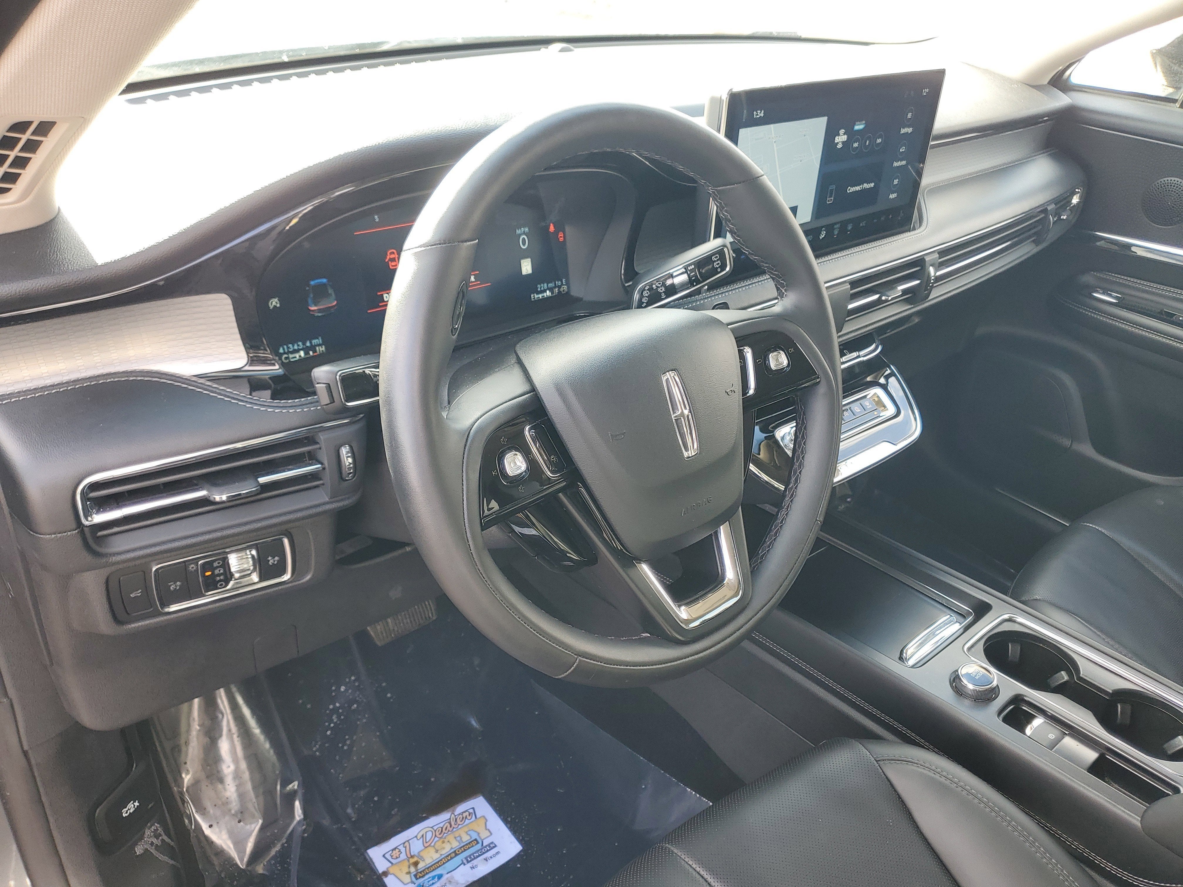 2023 Lincoln Corsair Standard