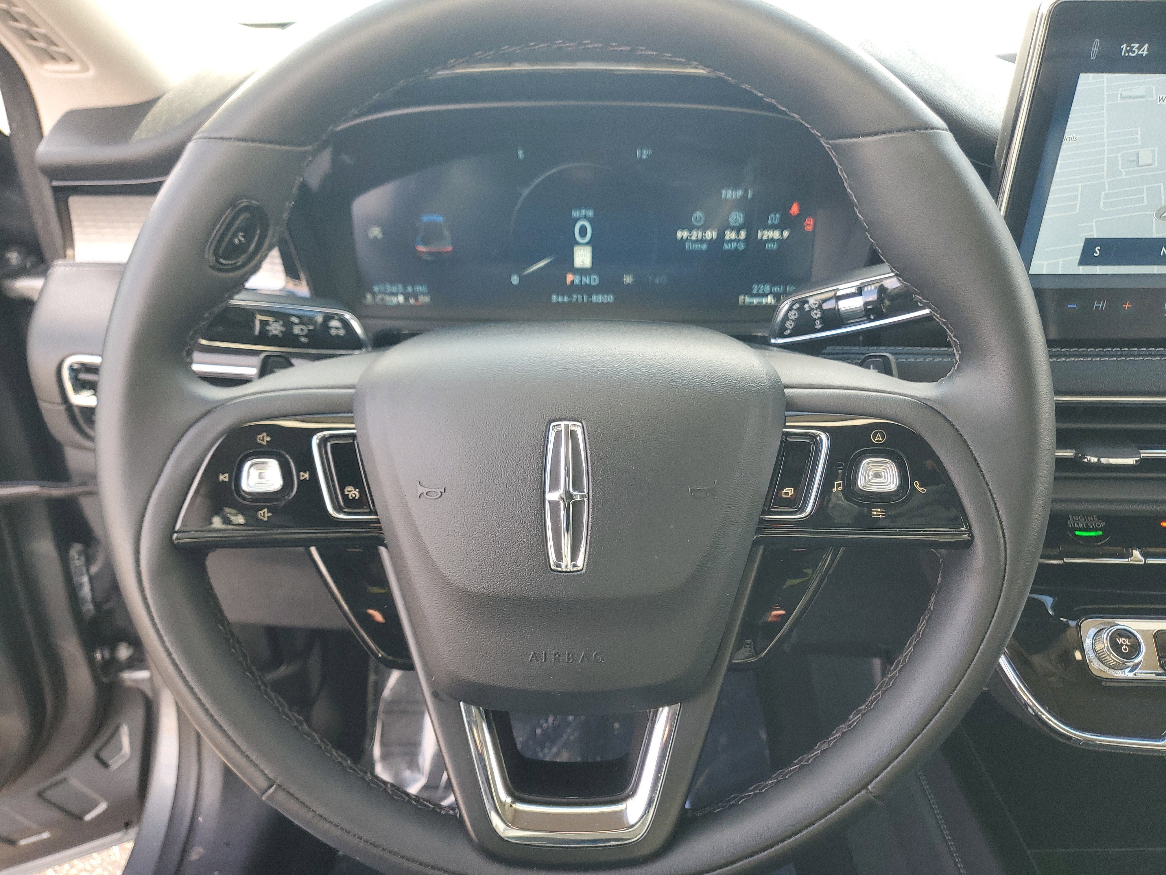 2023 Lincoln Corsair Standard