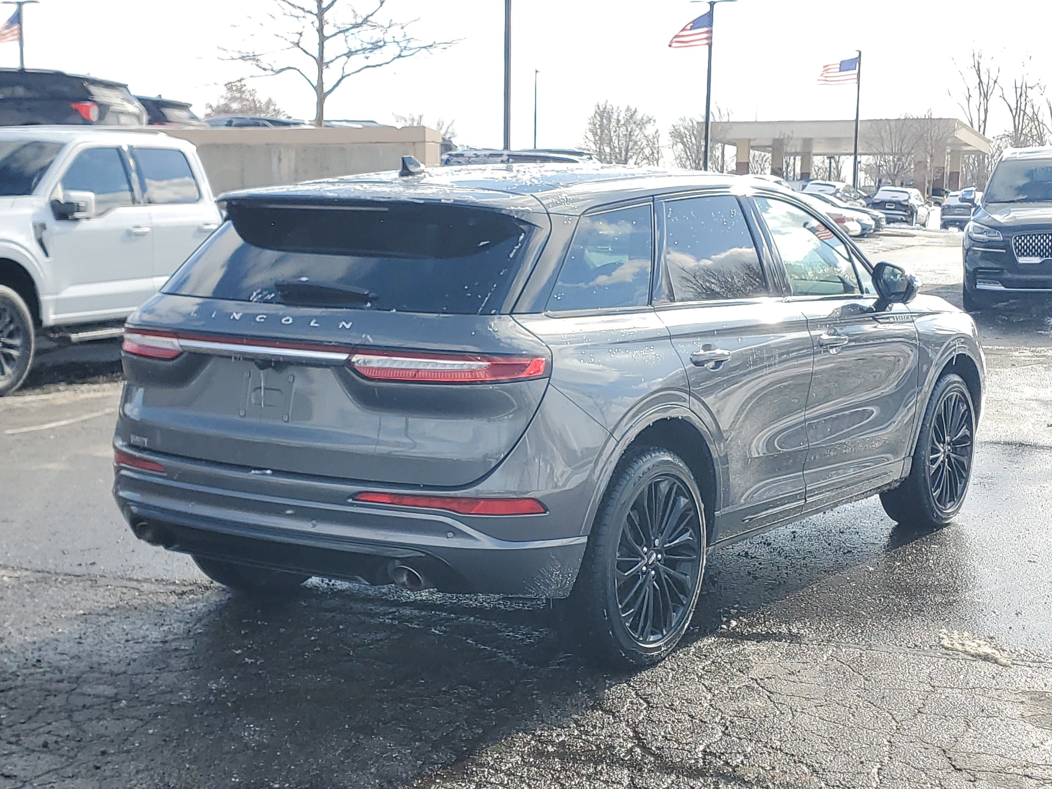 2023 Lincoln Corsair Standard