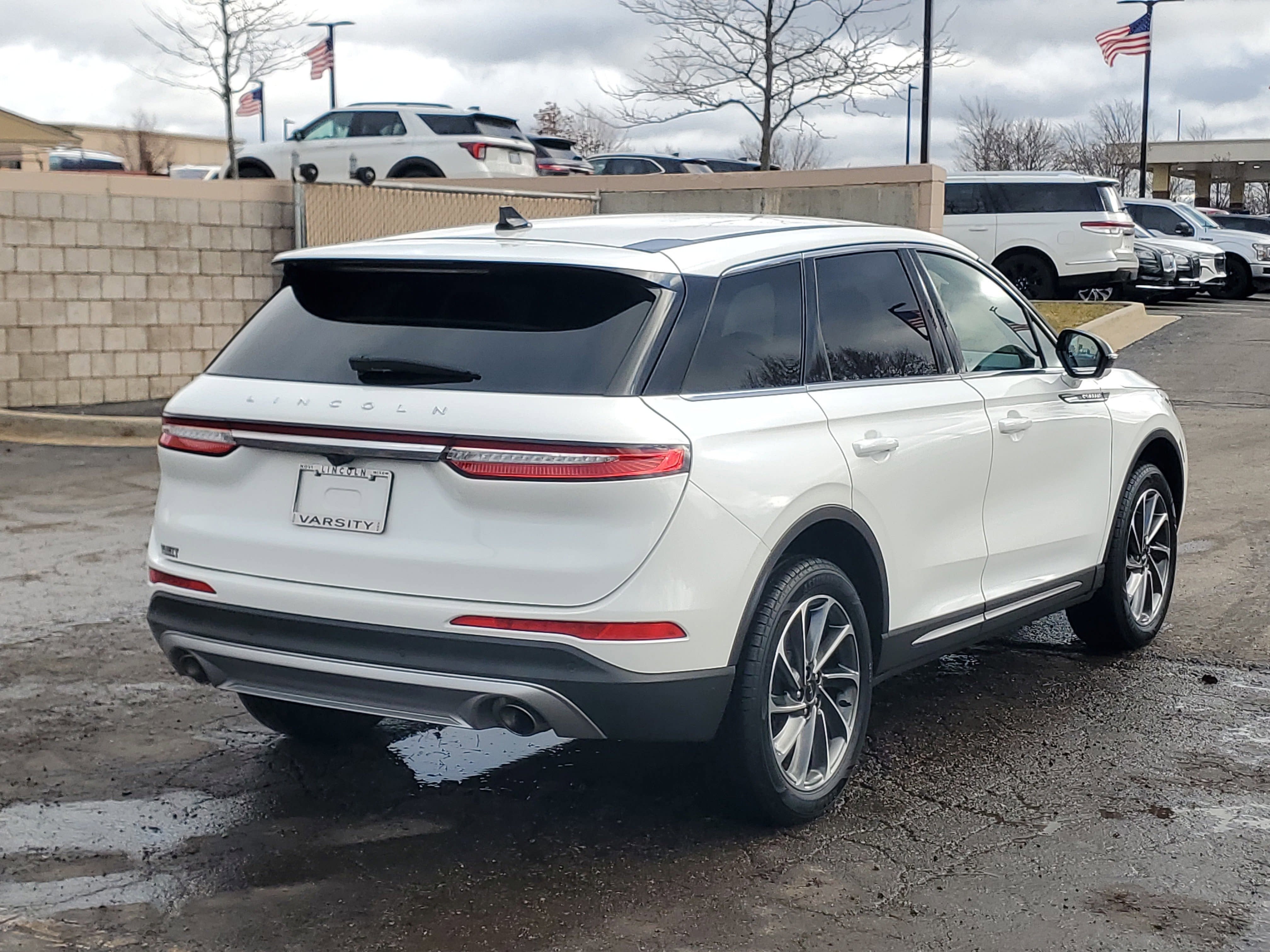2023 Lincoln Corsair Standard
