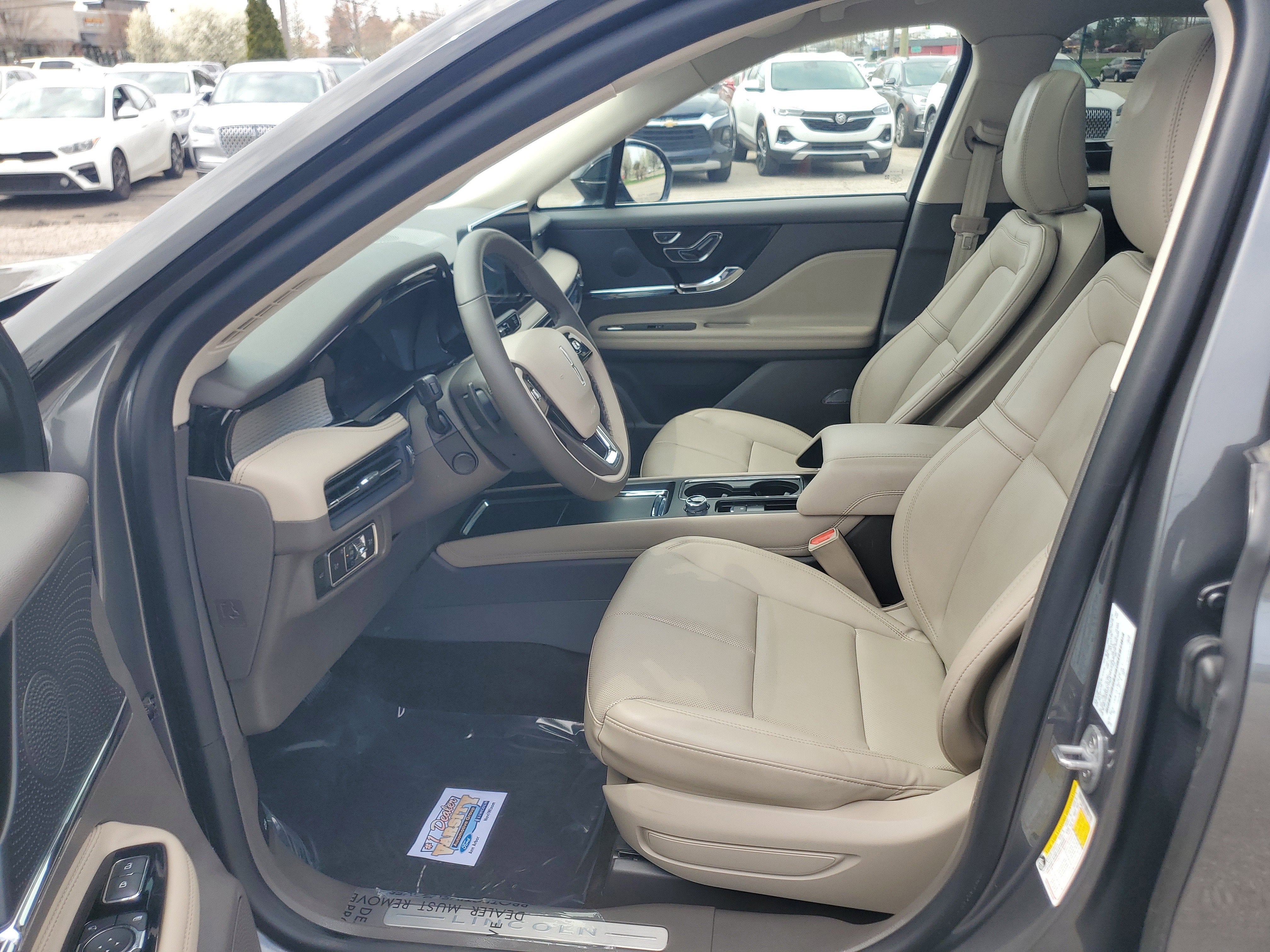 2023 Lincoln Corsair Standard