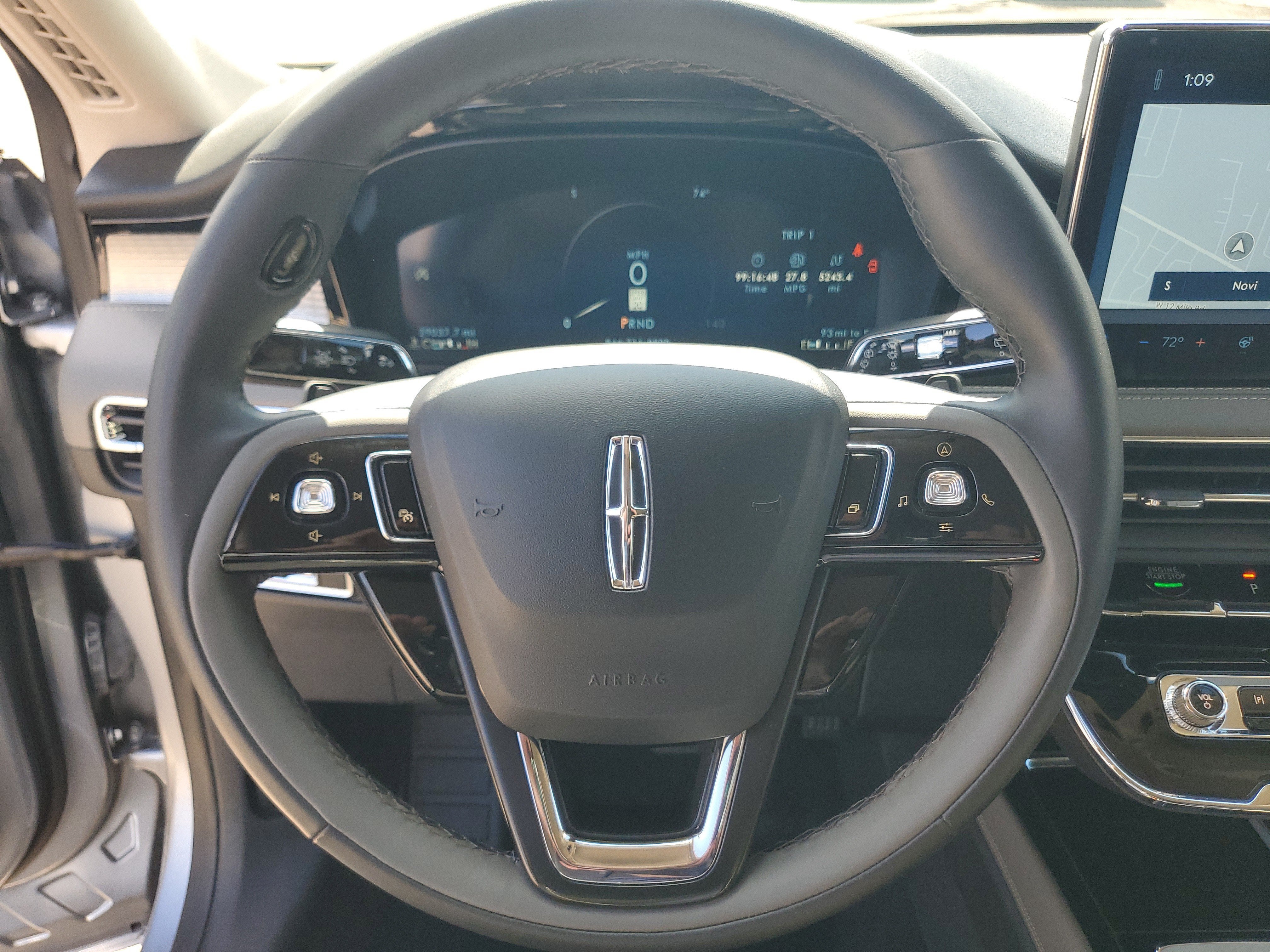 2023 Lincoln Corsair Standard