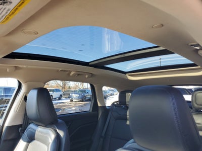 2023 Lincoln Corsair Standard