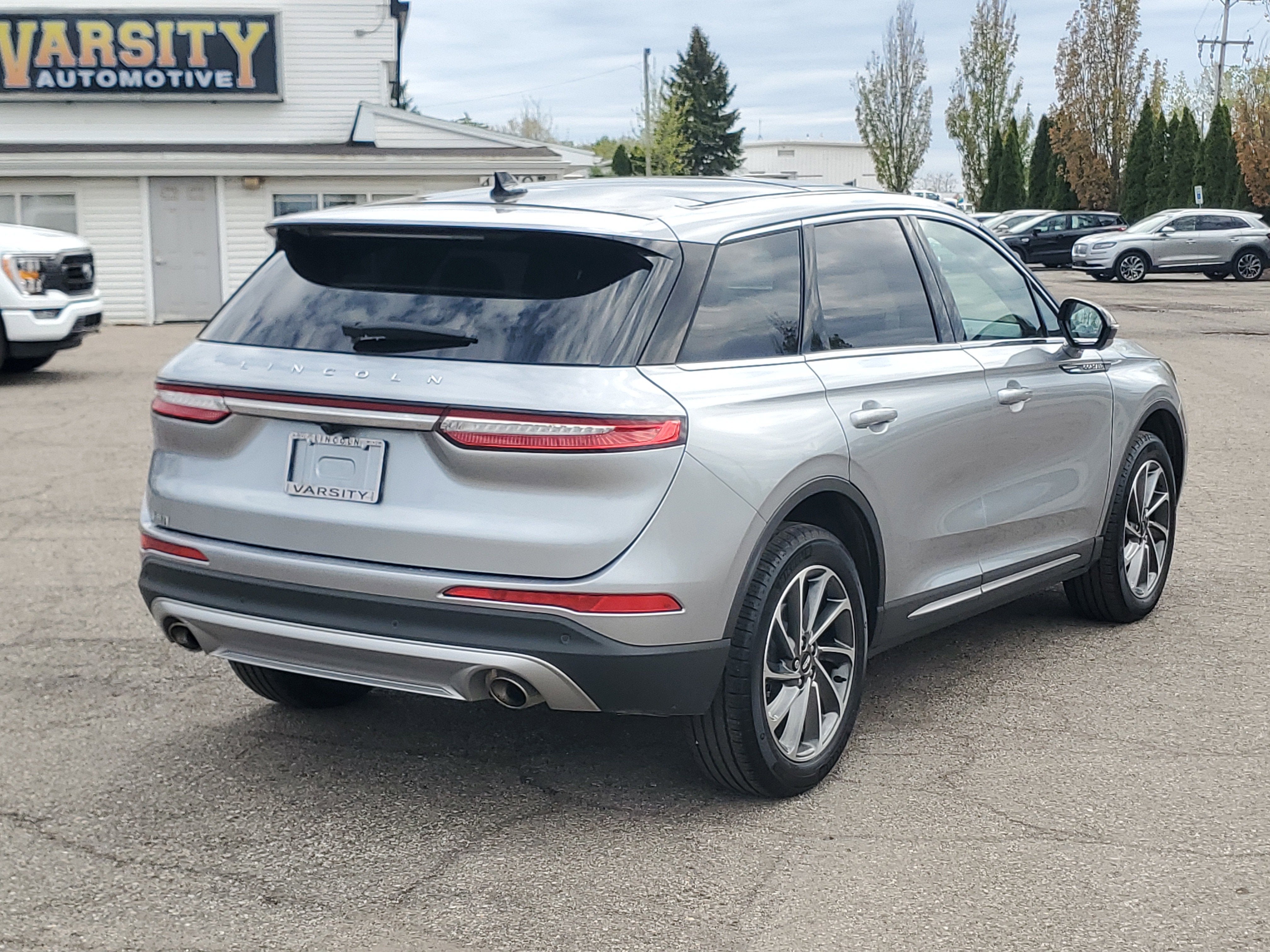 2023 Lincoln Corsair Standard