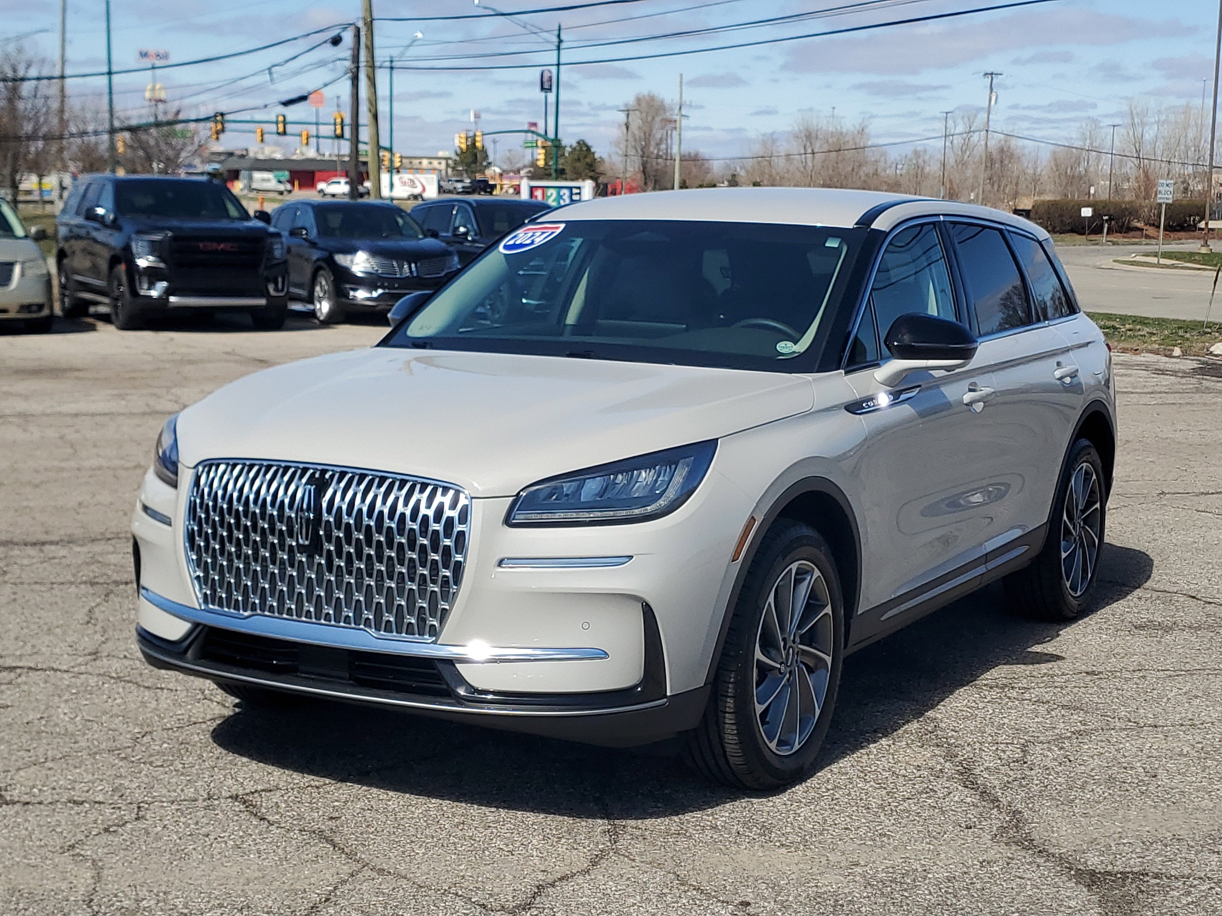 2024 Lincoln Corsair Premiere