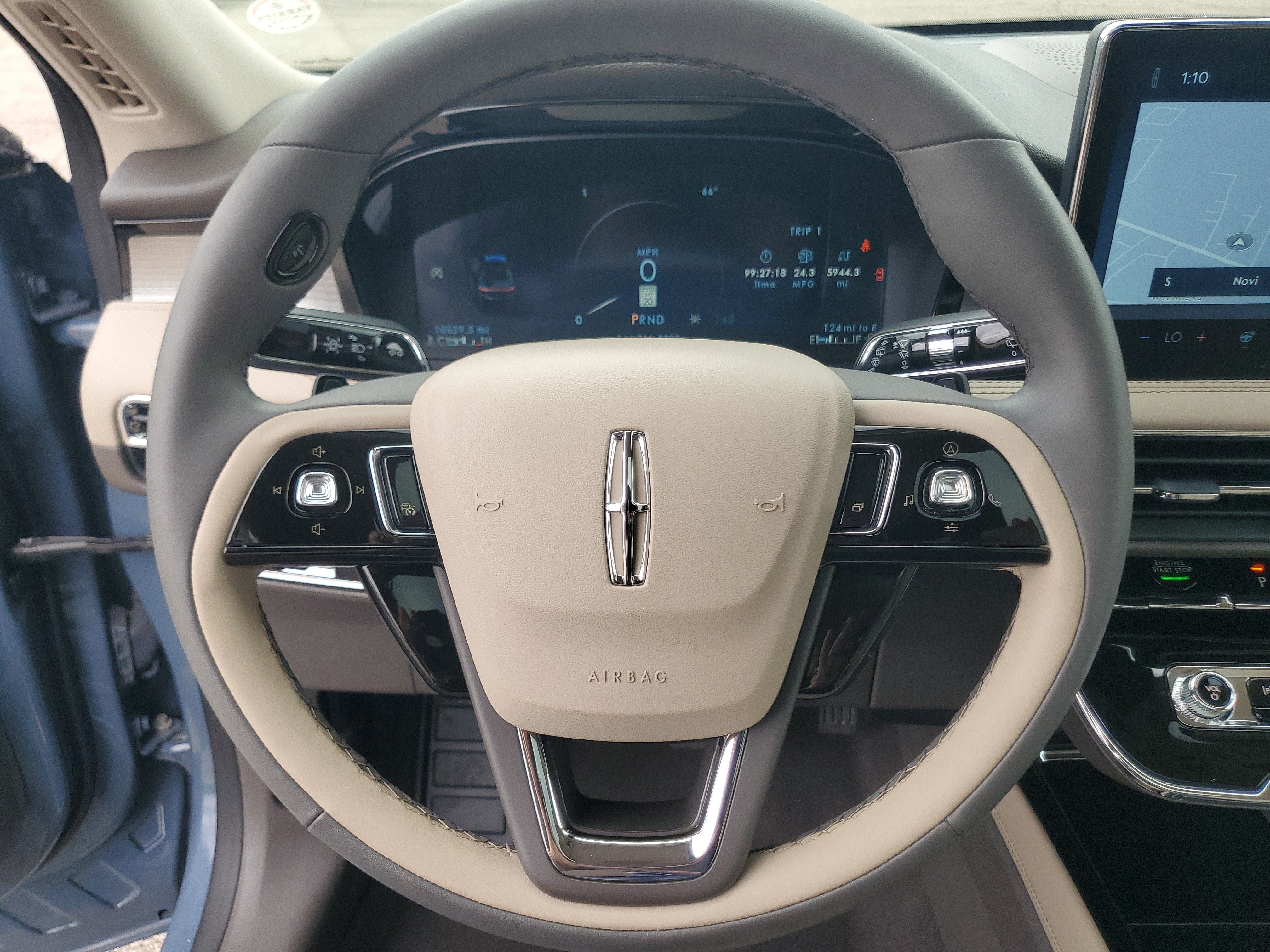 2024 Lincoln Corsair Premiere