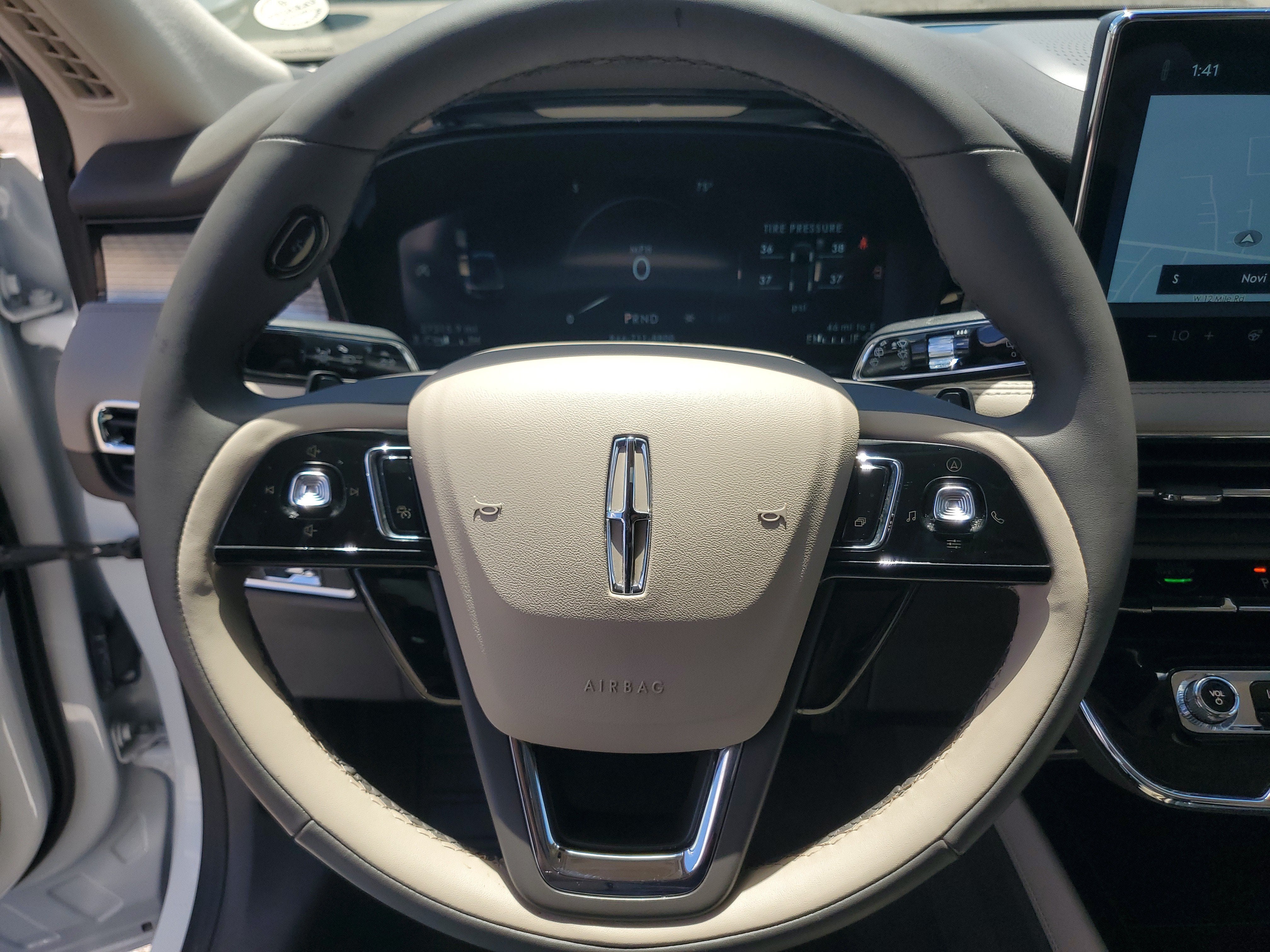 2024 Lincoln Corsair Premiere