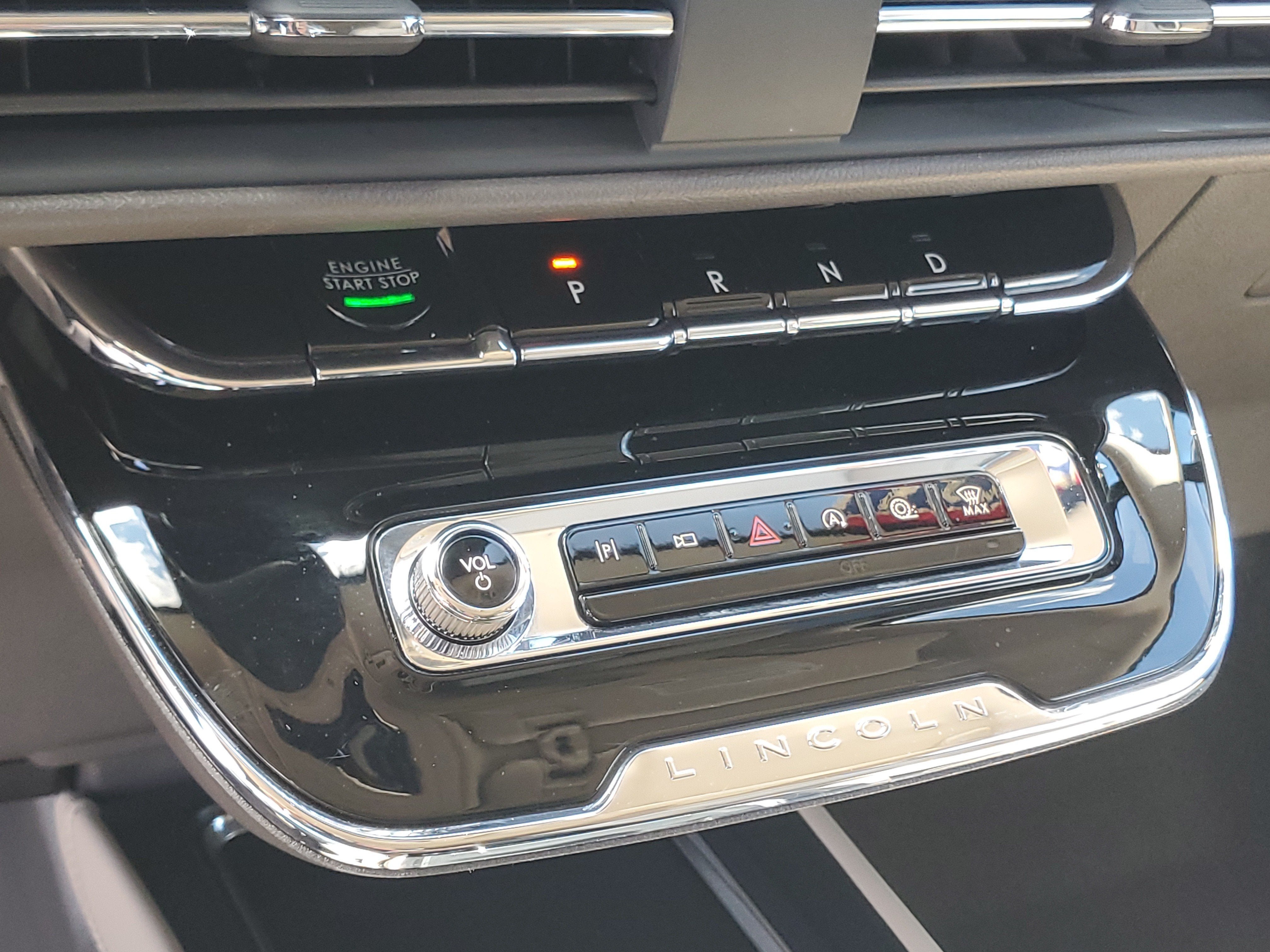 2024 Lincoln Corsair Premiere