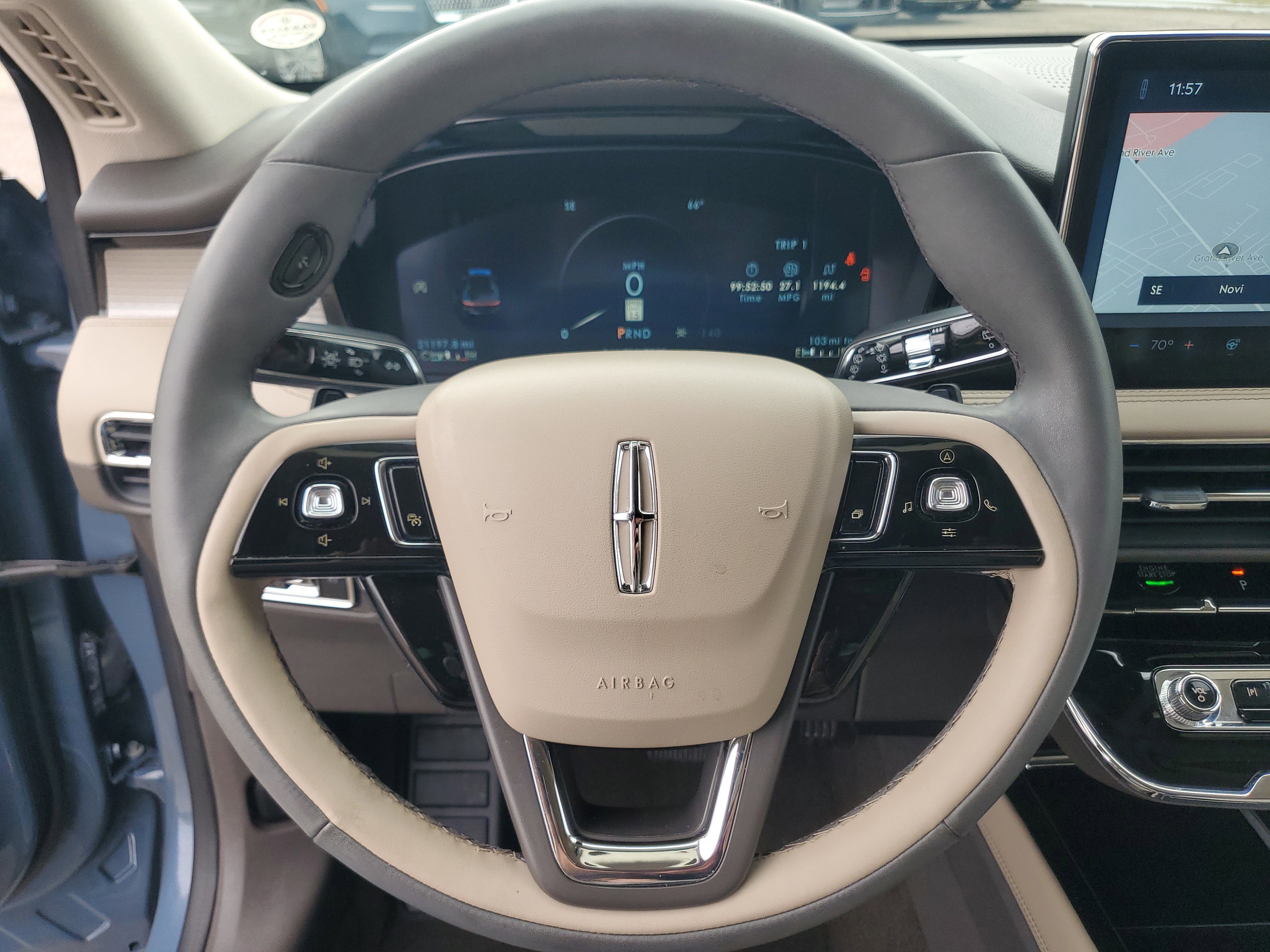 2023 Lincoln Corsair Standard