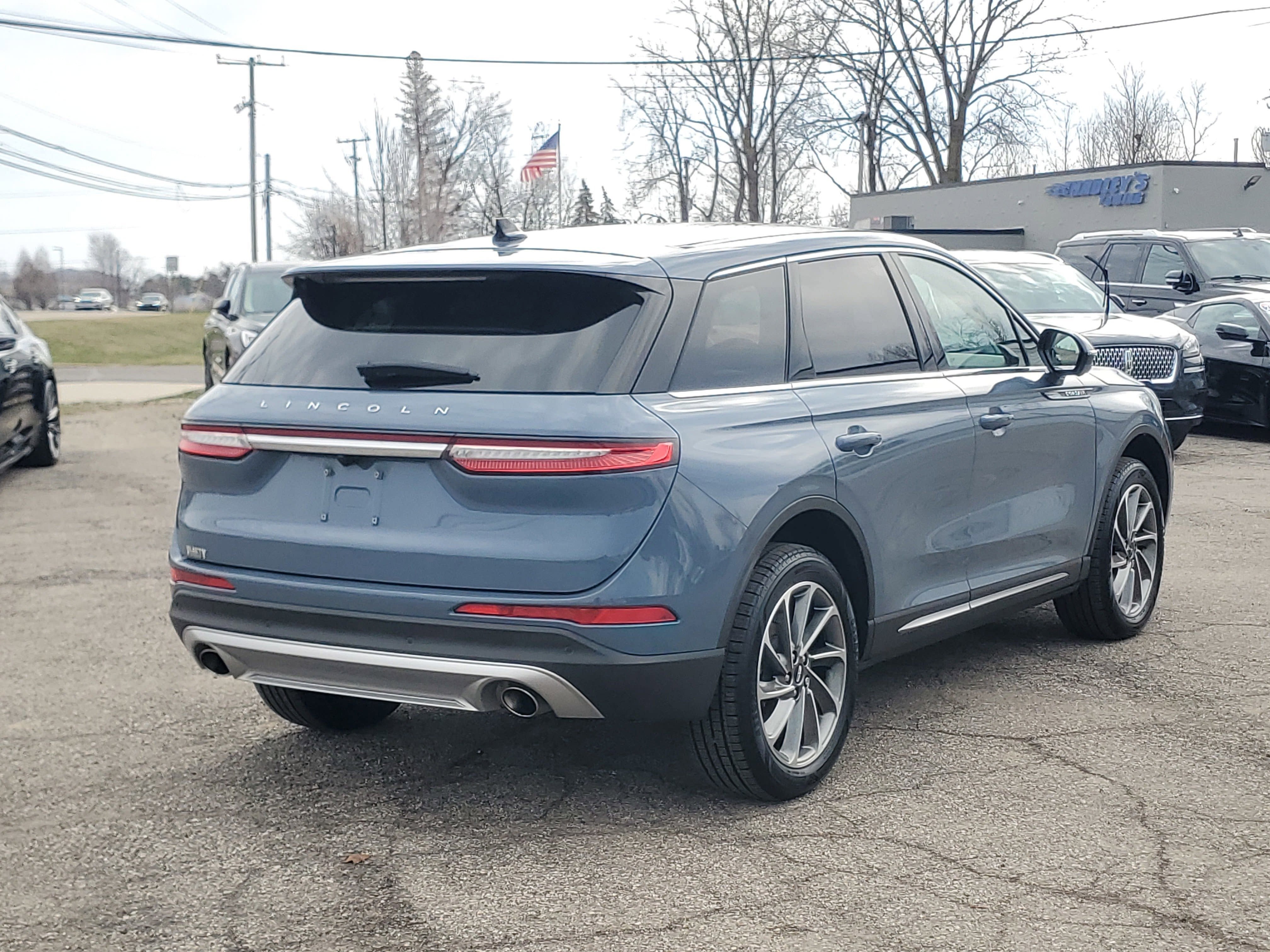 2023 Lincoln Corsair Standard