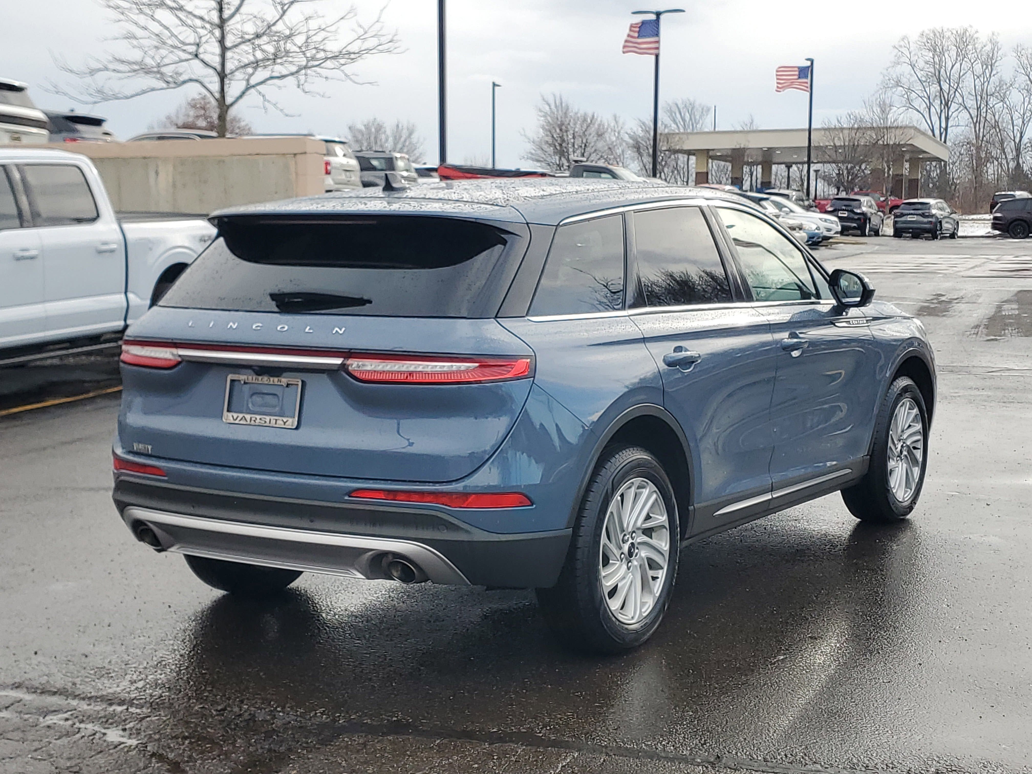 2023 Lincoln Corsair Standard