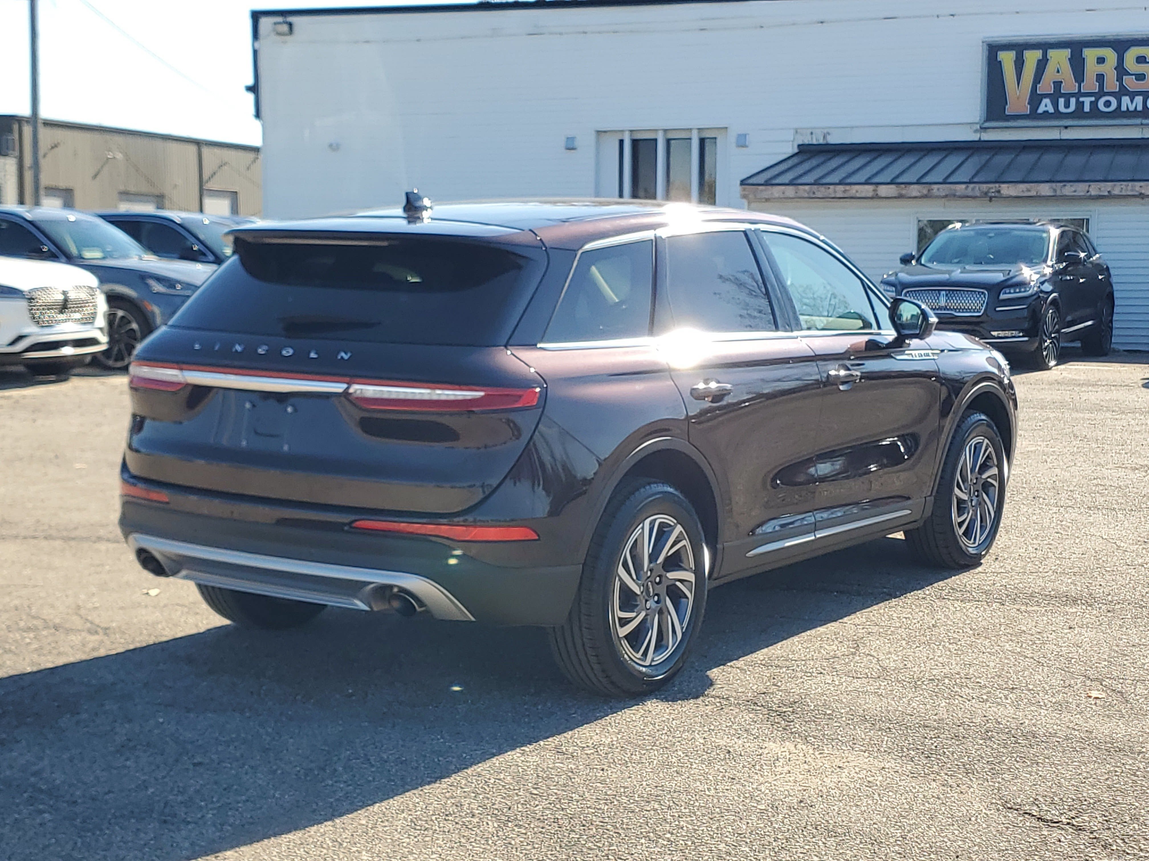 2023 Lincoln Corsair Standard