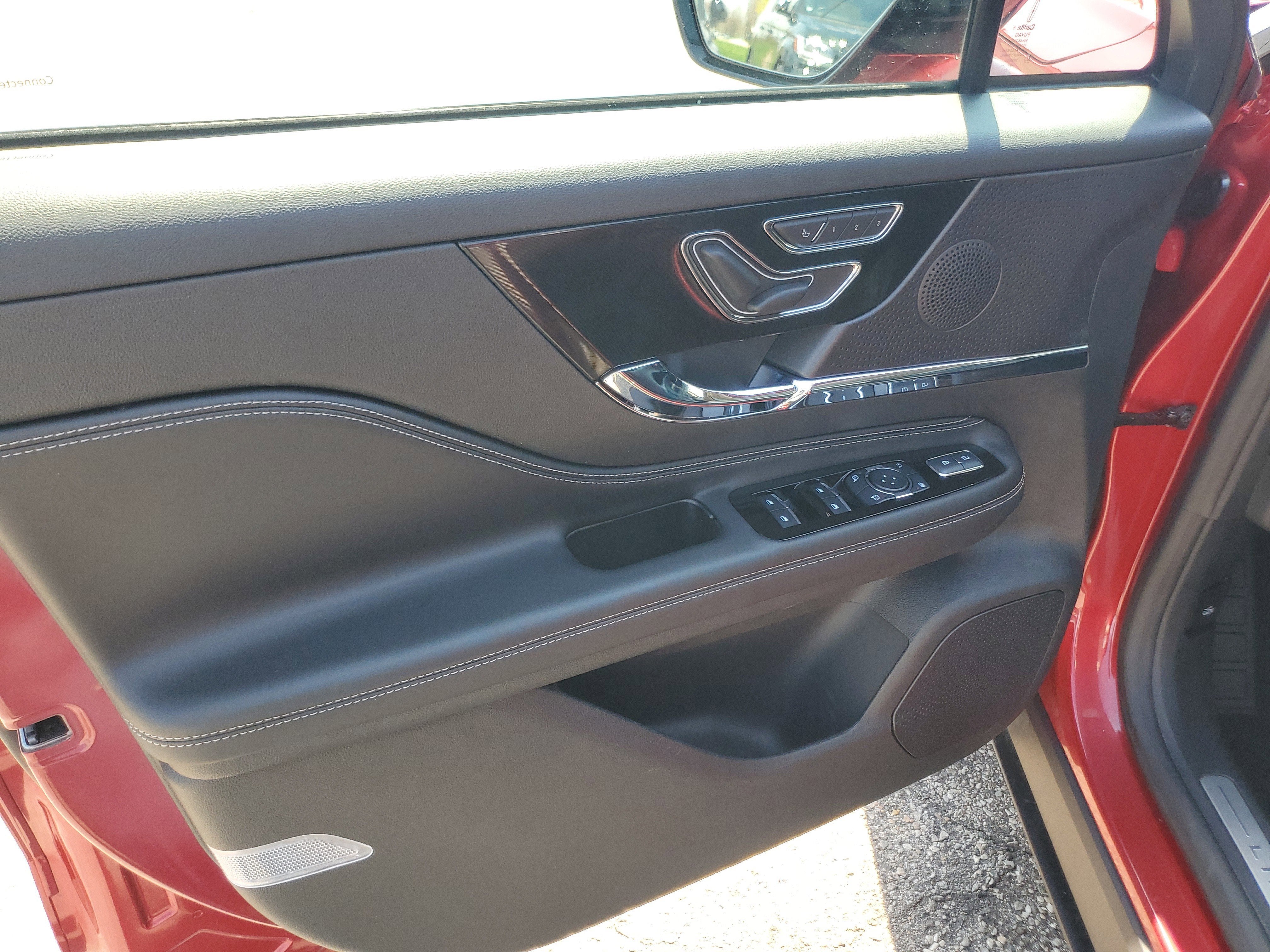 2024 Lincoln Corsair Premiere