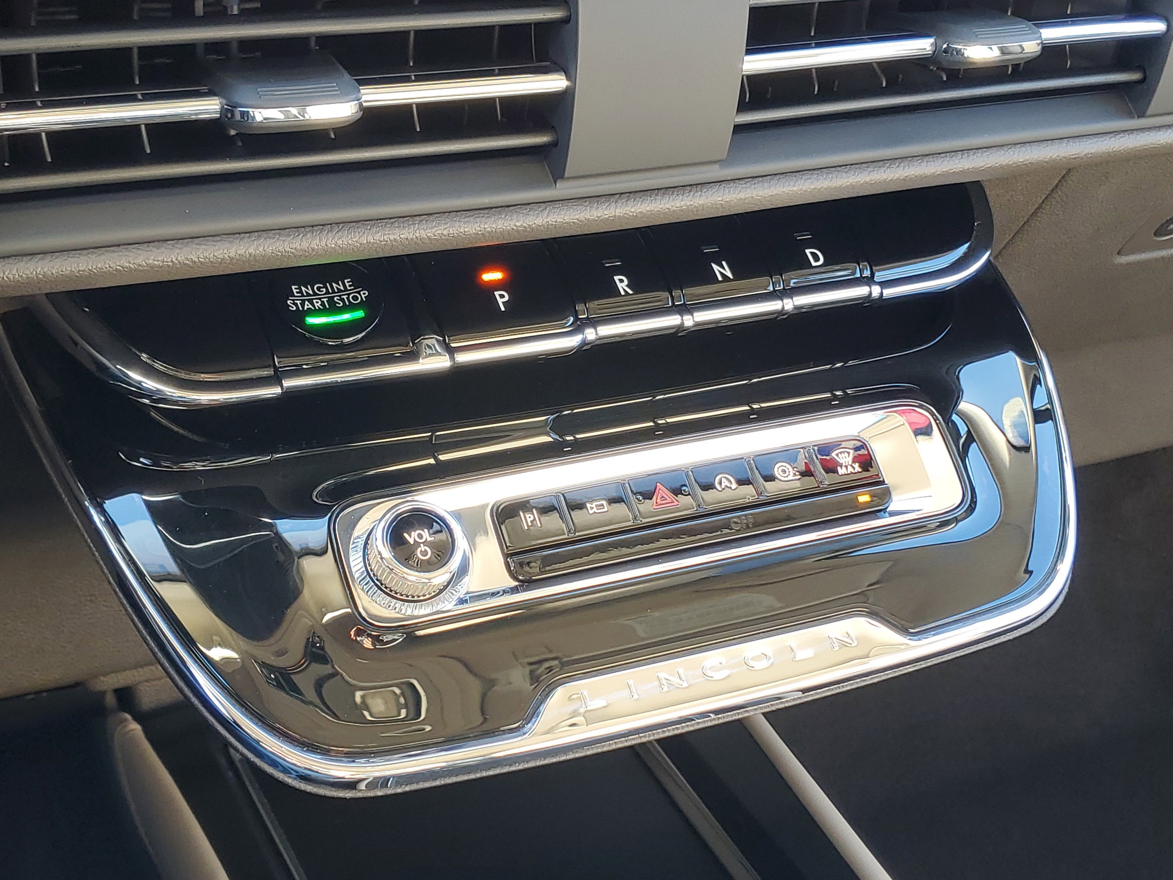 2024 Lincoln Corsair Premiere