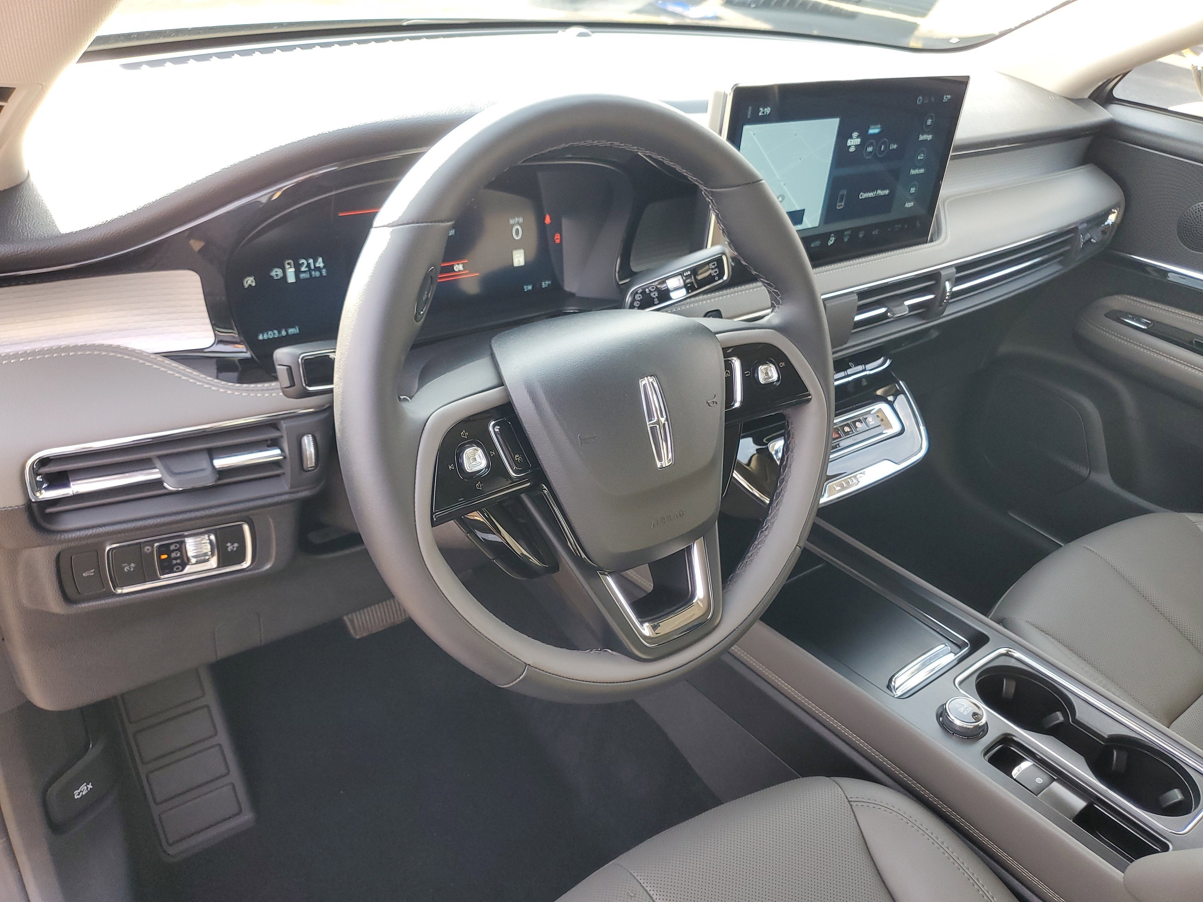 2025 Lincoln Corsair Premiere