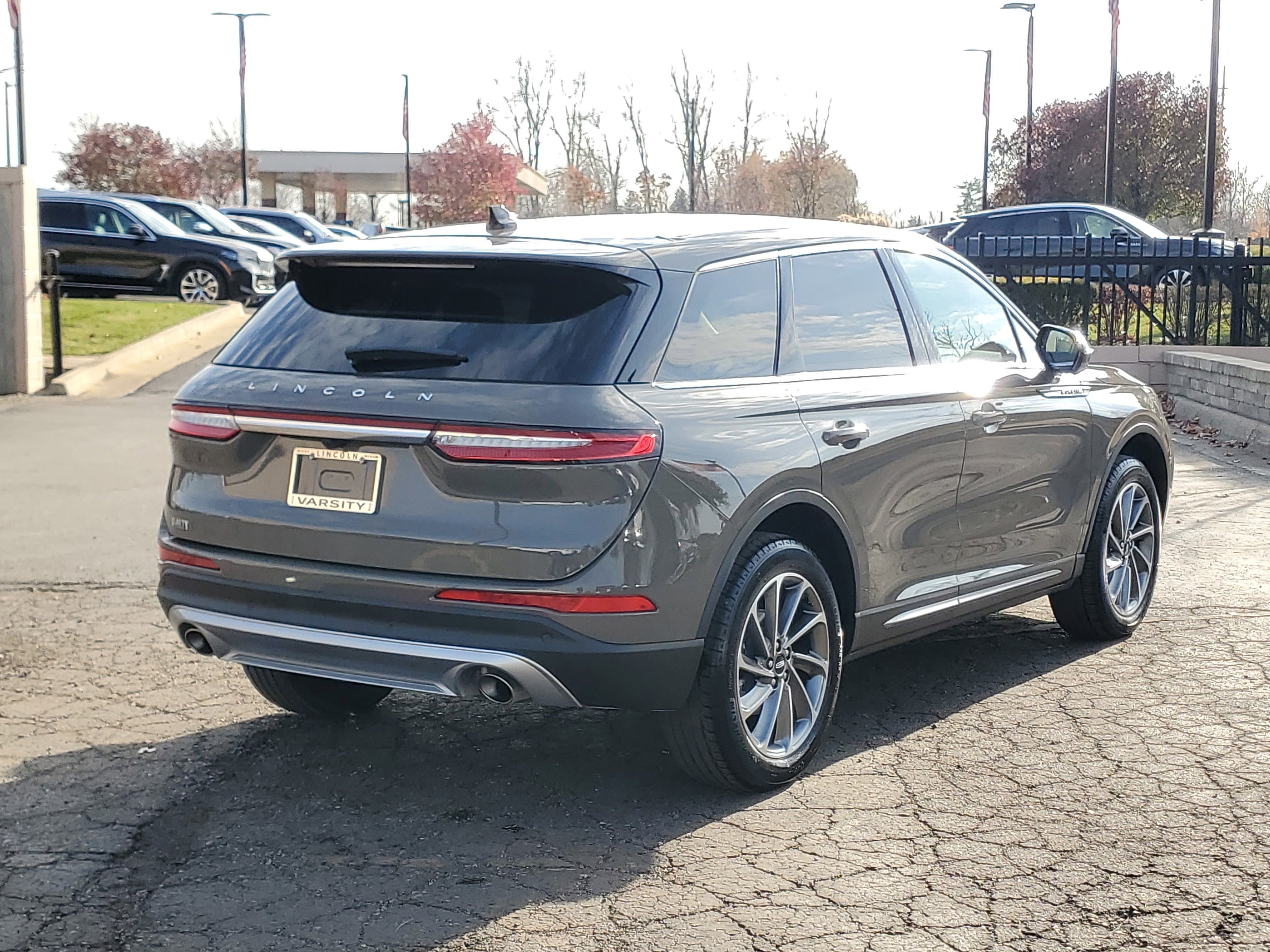 2025 Lincoln Corsair Premiere