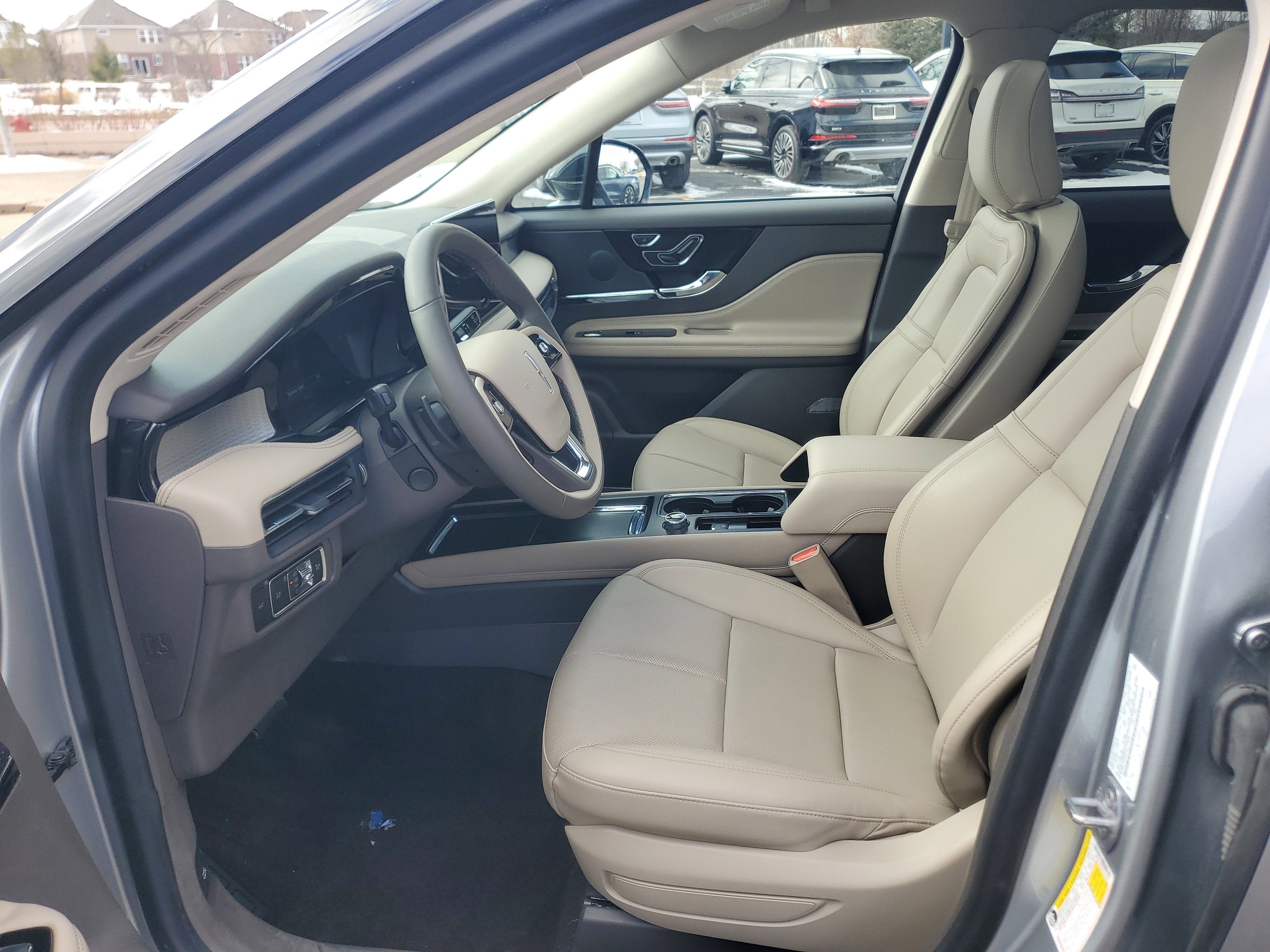 2023 Lincoln Corsair Standard