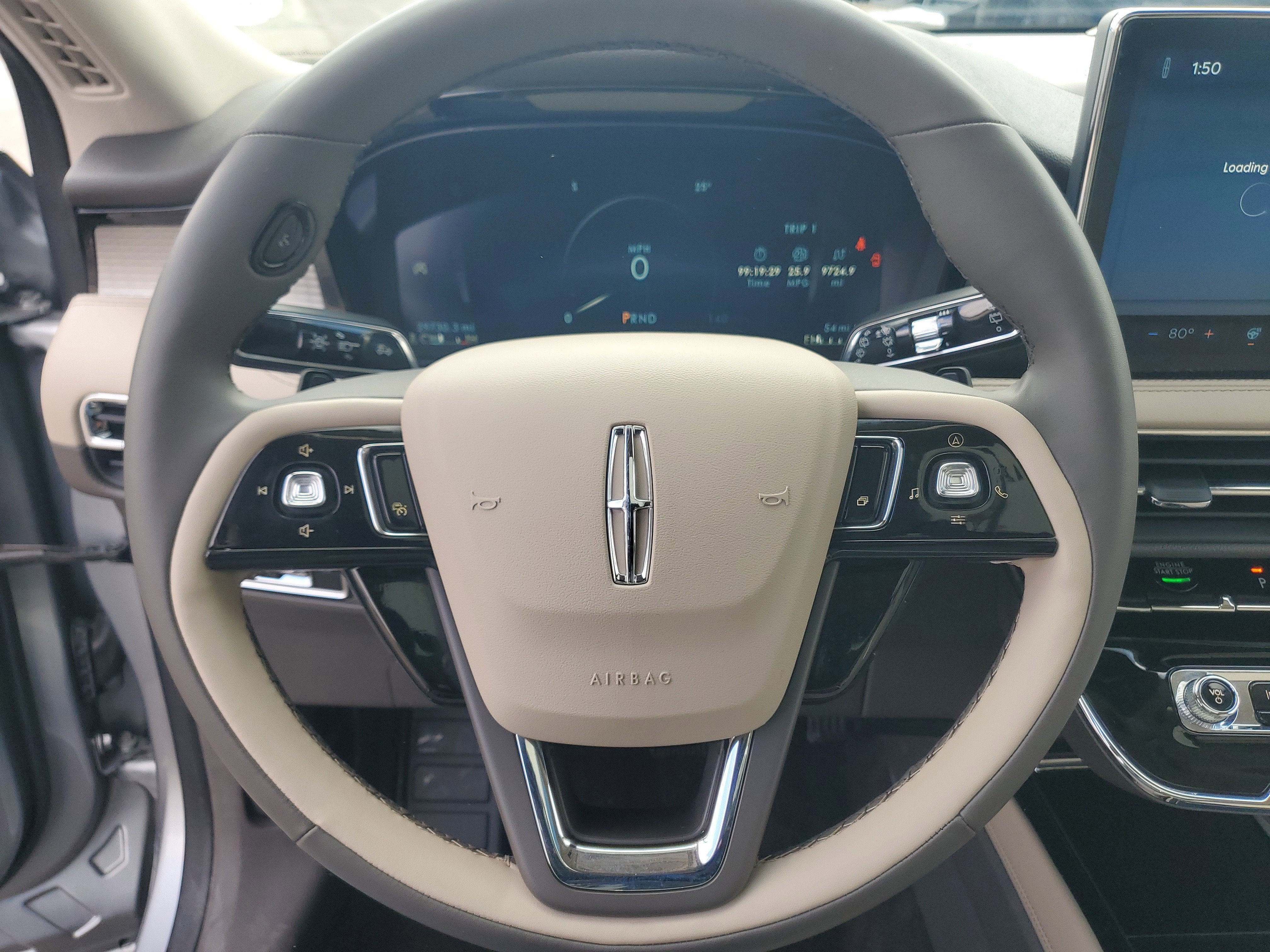 2023 Lincoln Corsair Standard