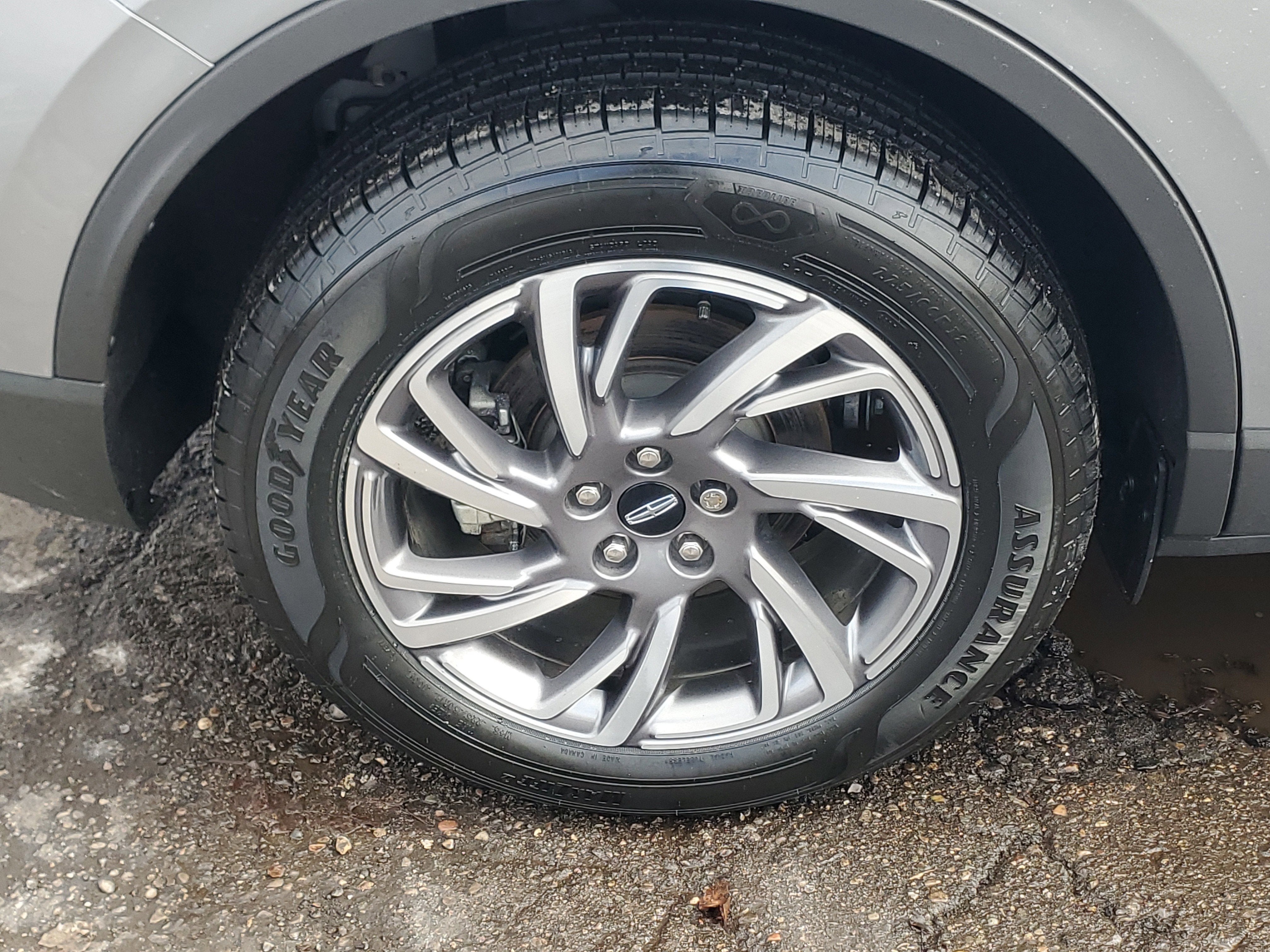 2023 Lincoln Corsair Standard