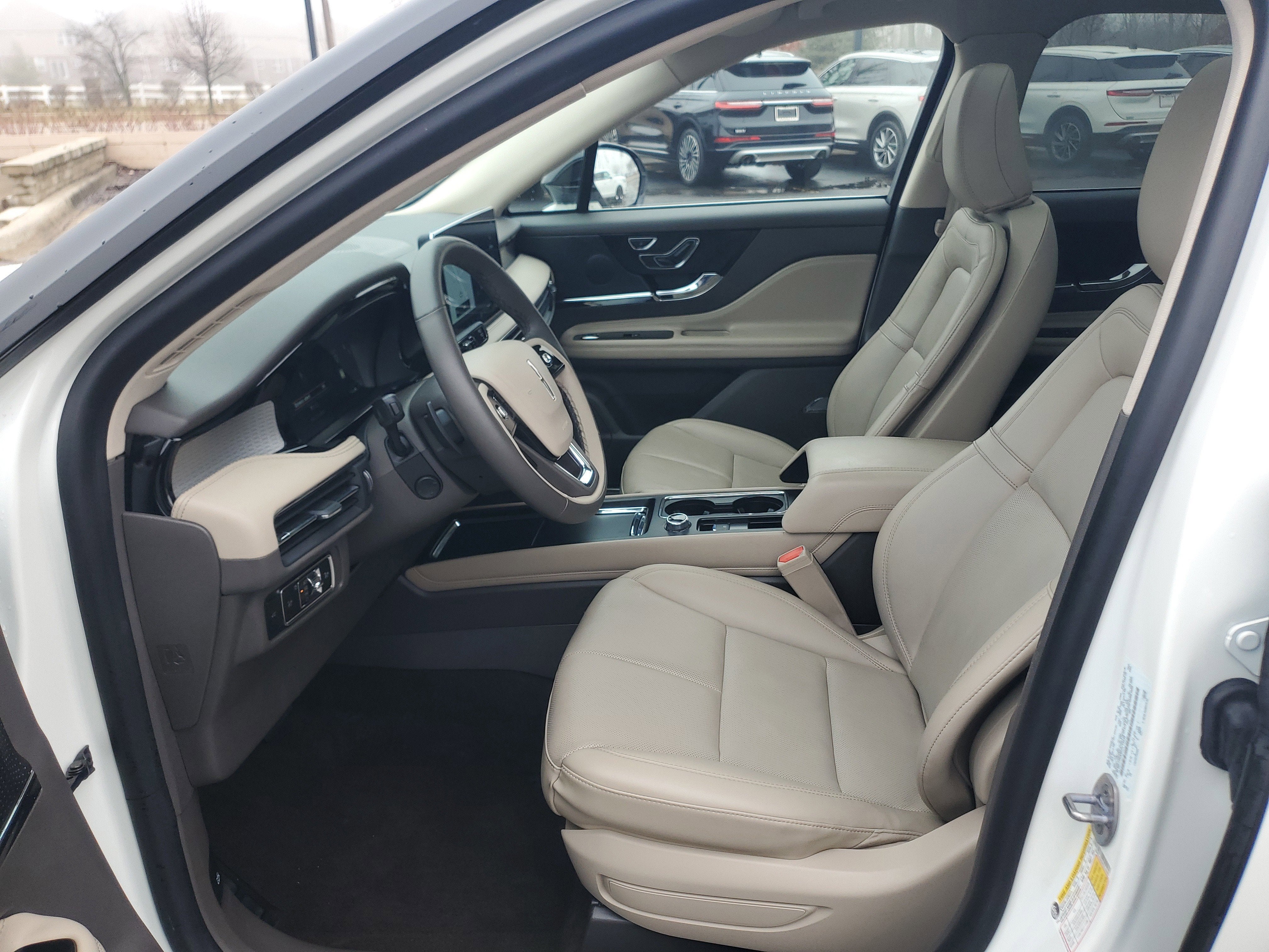 2023 Lincoln Corsair Standard