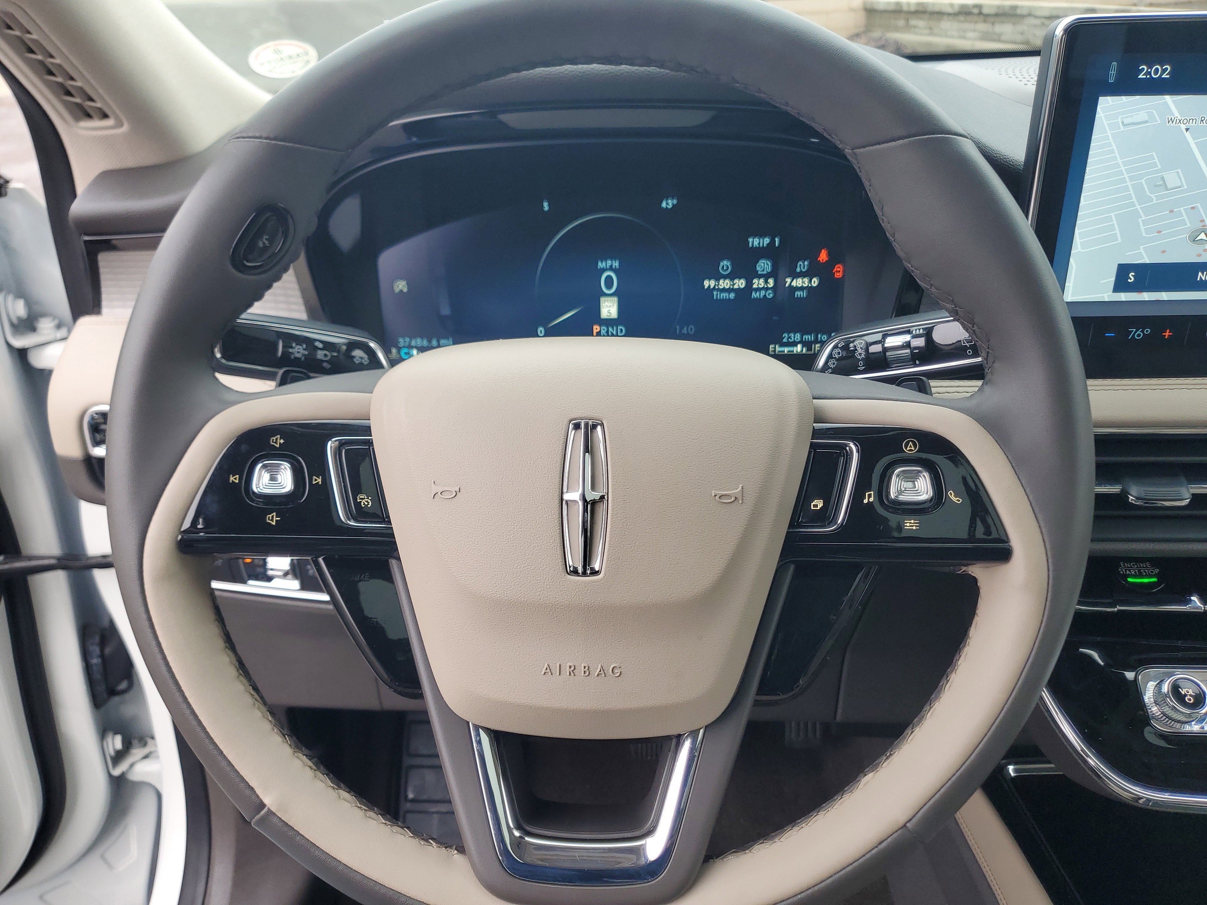 2023 Lincoln Corsair Standard