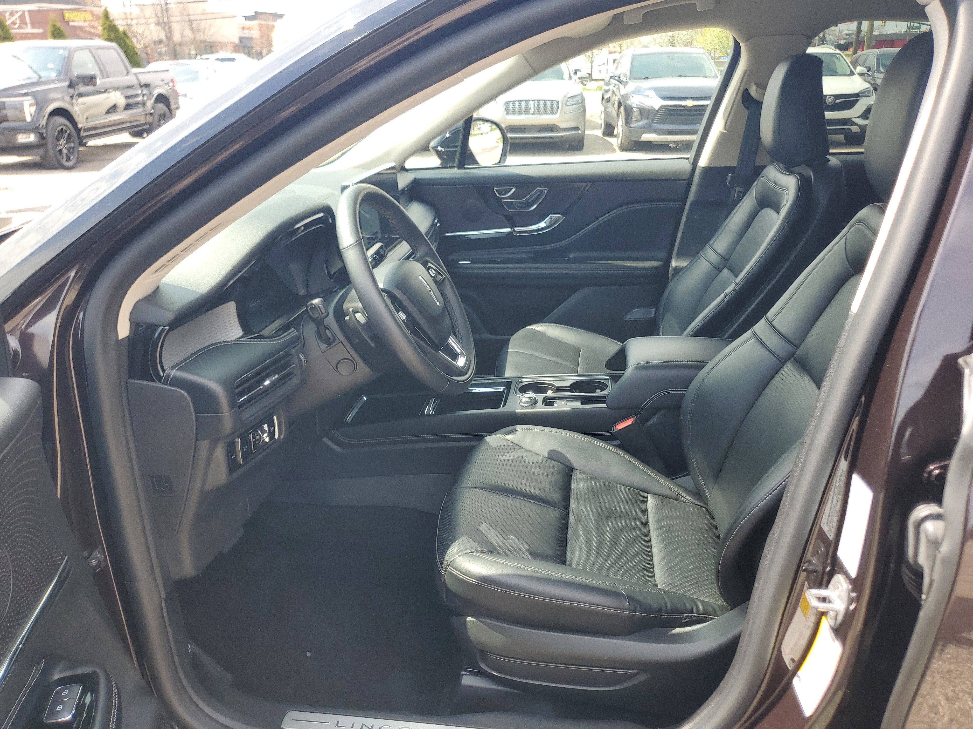 2023 Lincoln Corsair Standard