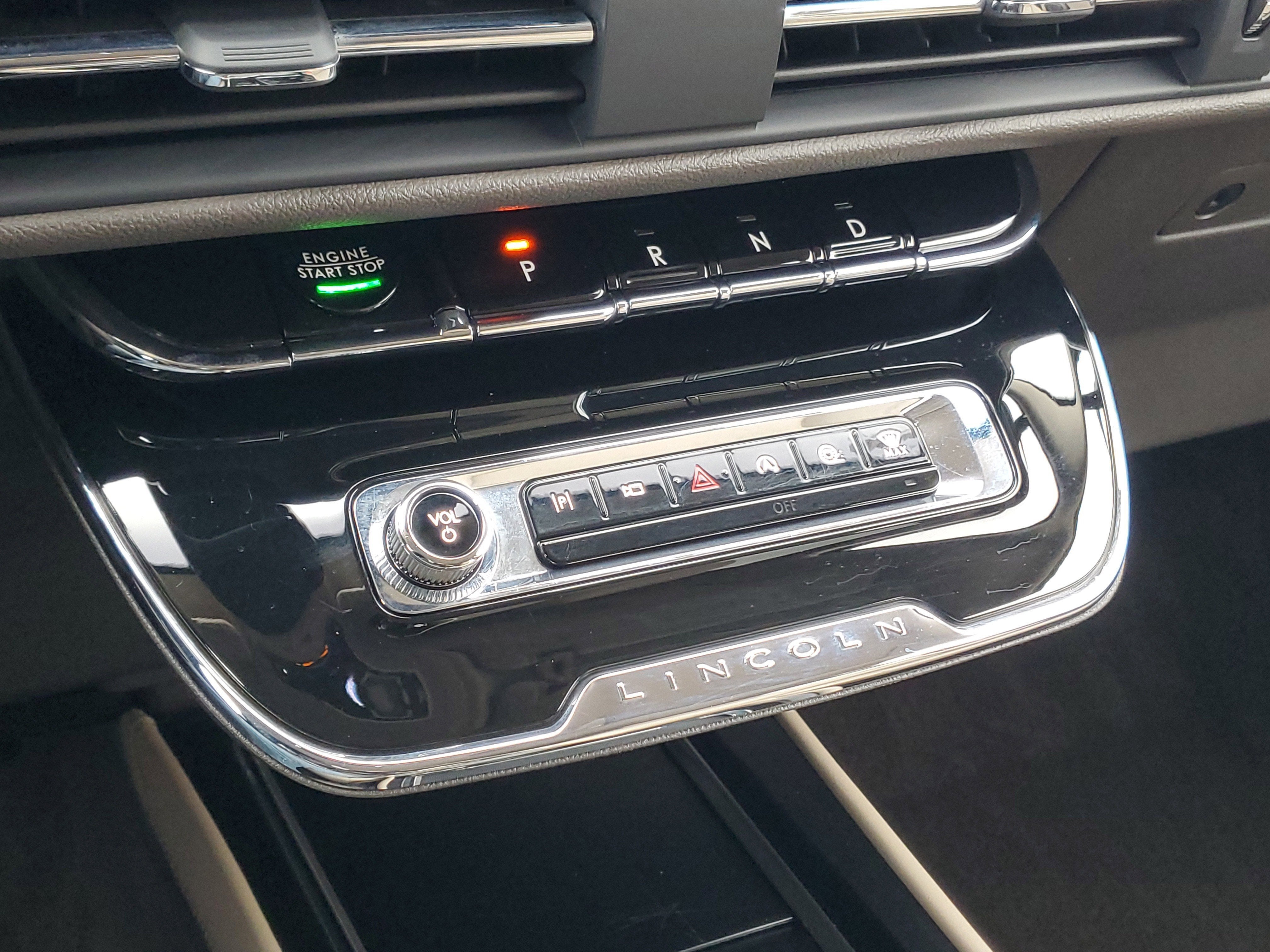 2024 Lincoln Corsair Premiere