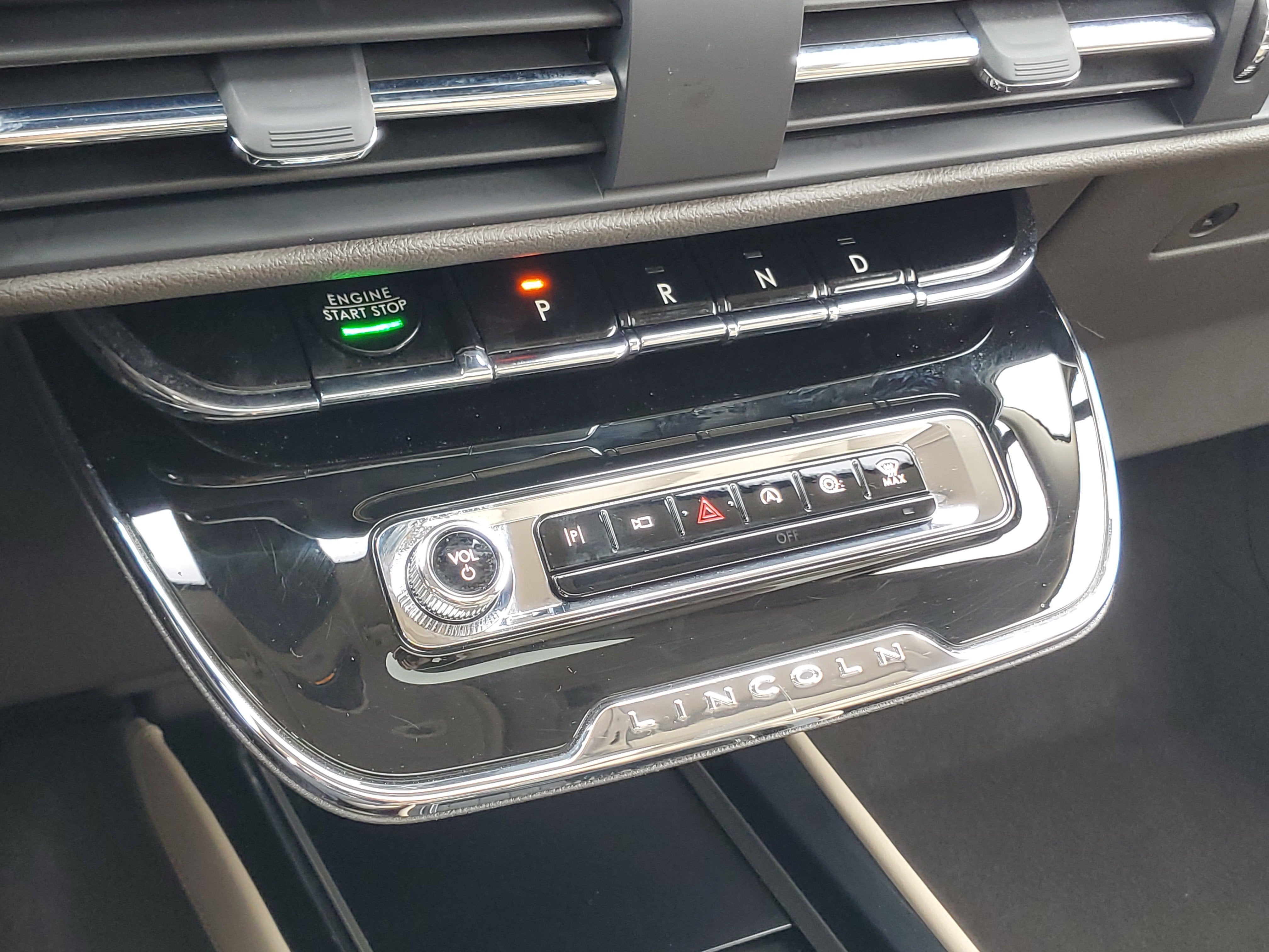 2024 Lincoln Corsair Premiere
