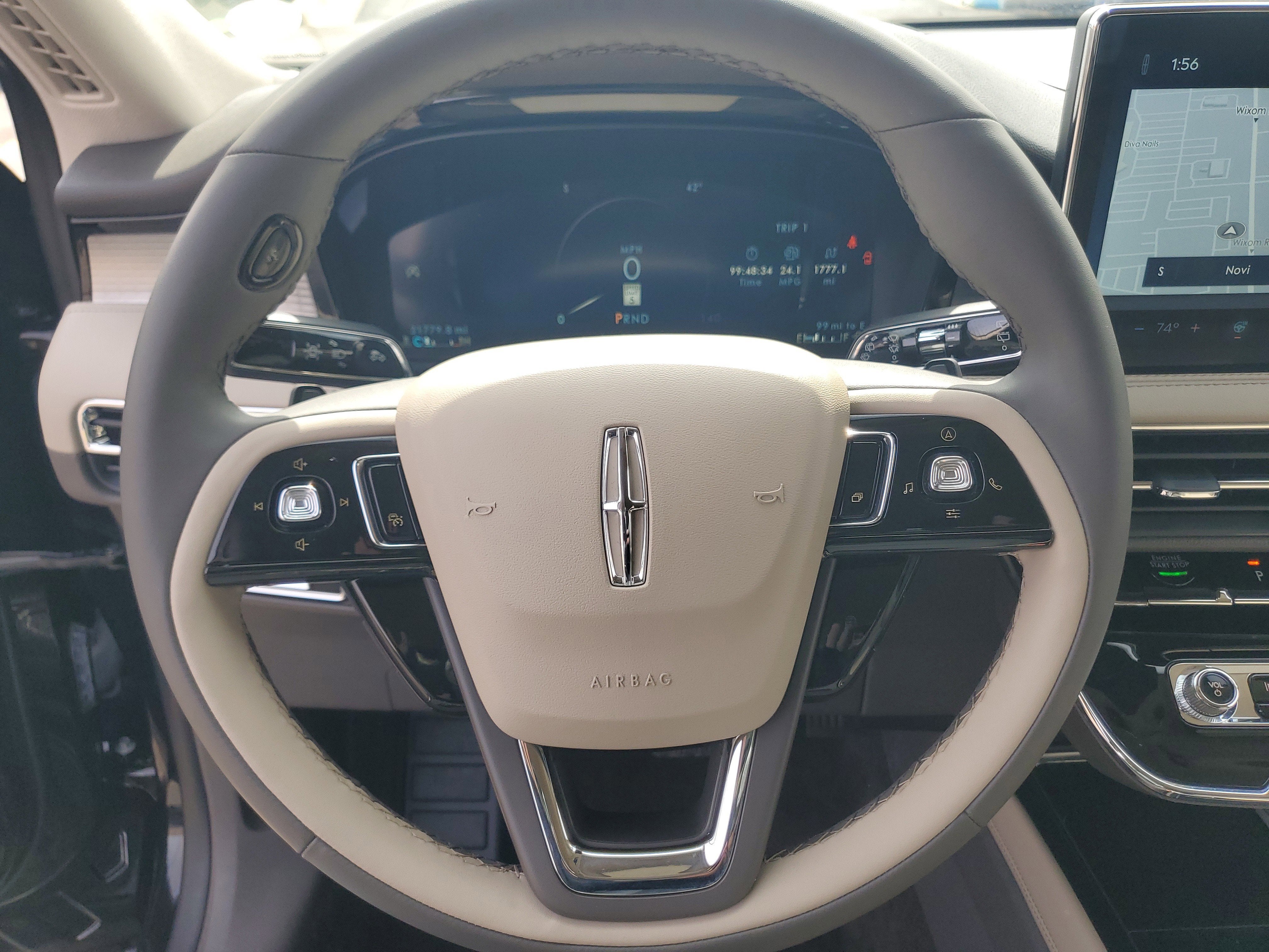 2023 Lincoln Corsair Standard