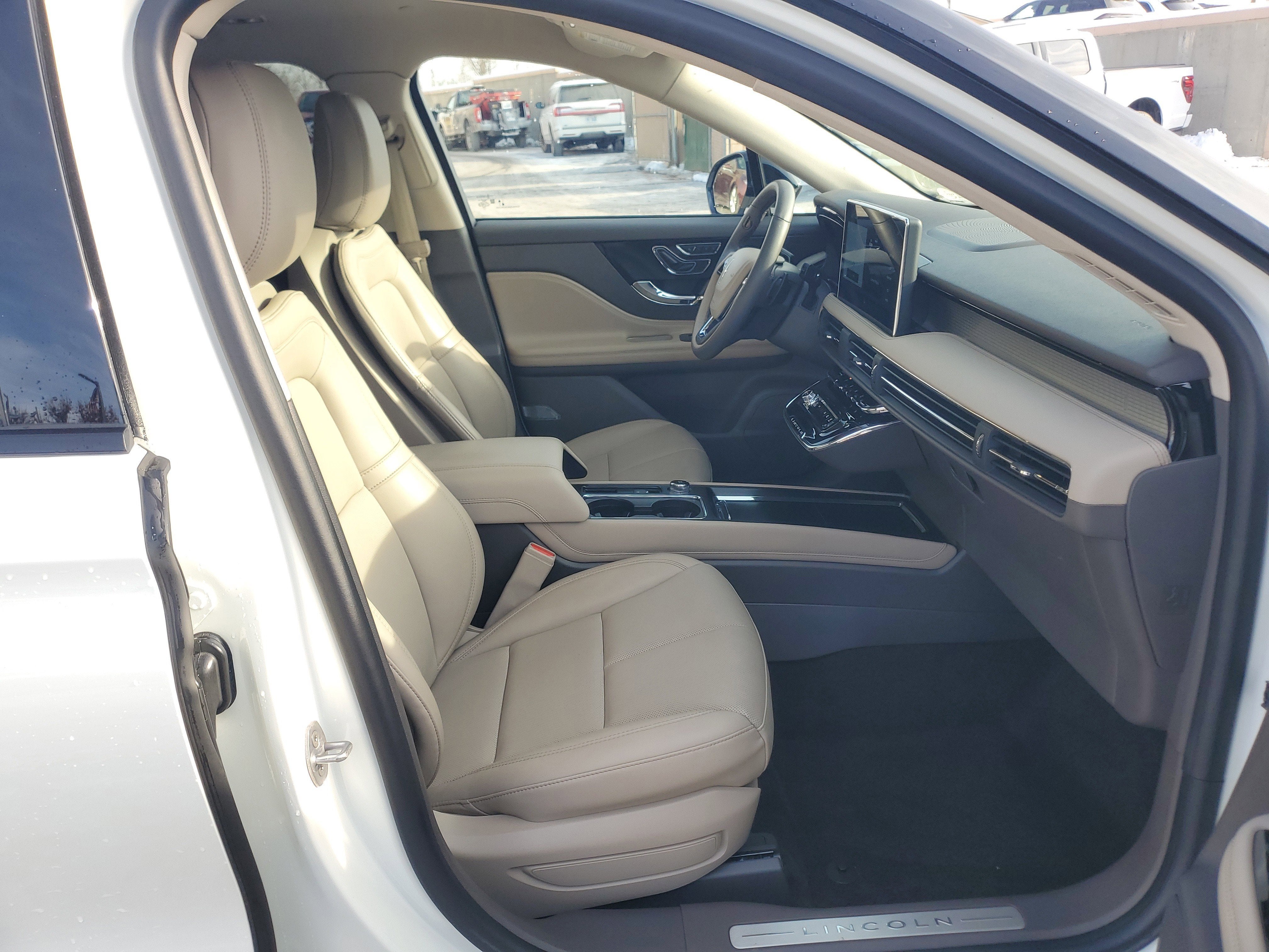 2024 Lincoln Corsair Premiere