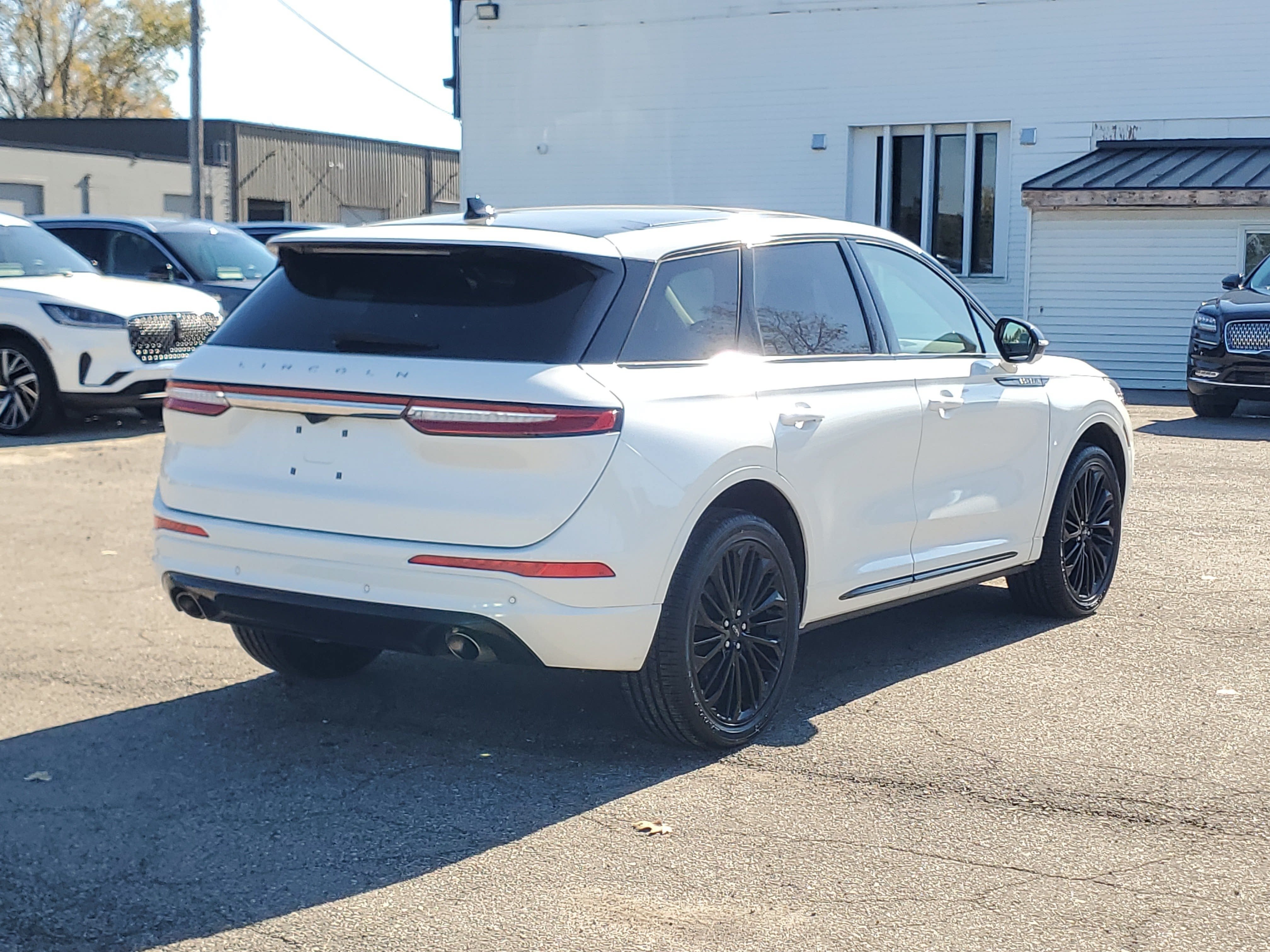 2024 Lincoln Corsair Premiere