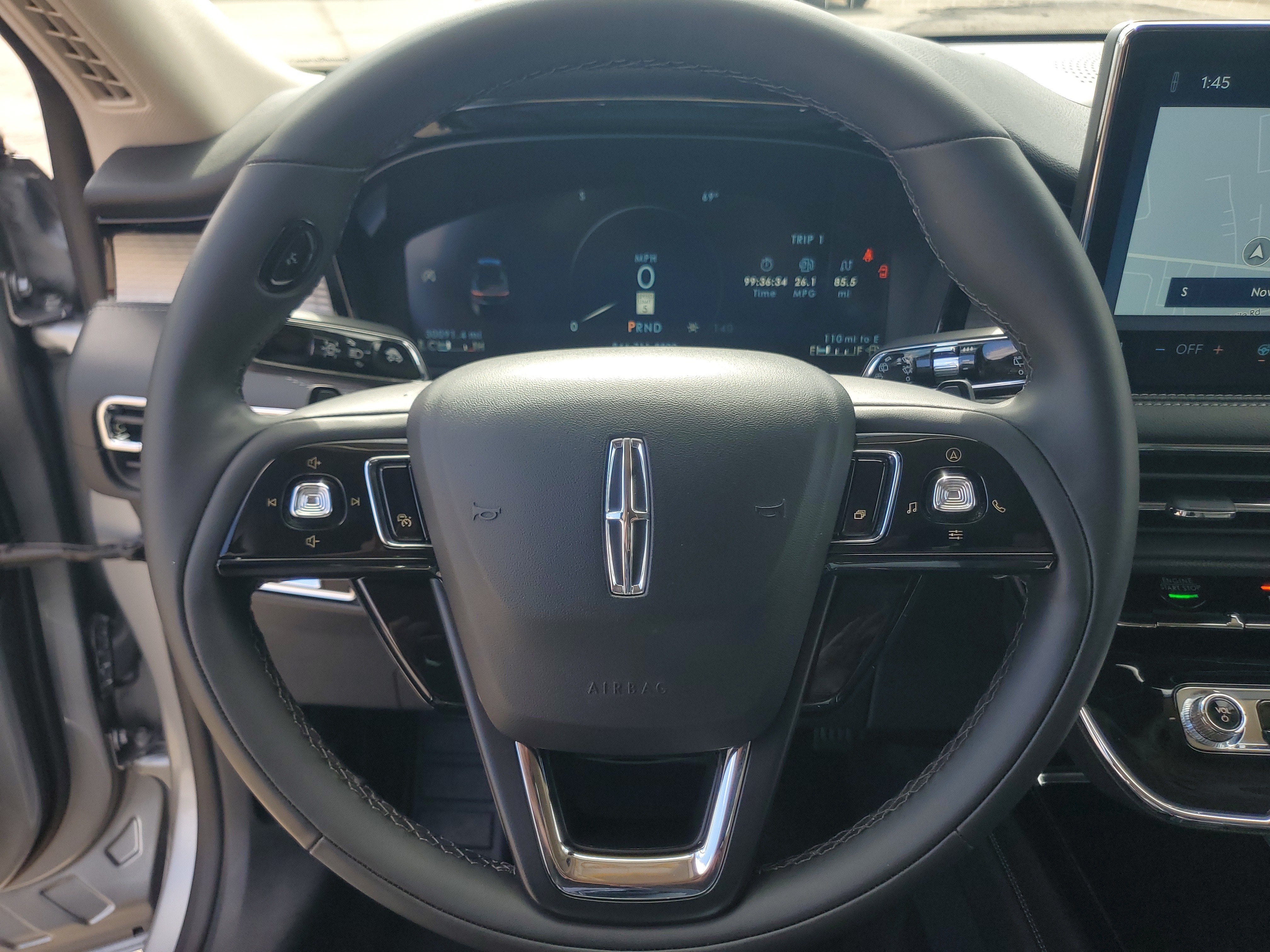 2023 Lincoln Corsair Standard