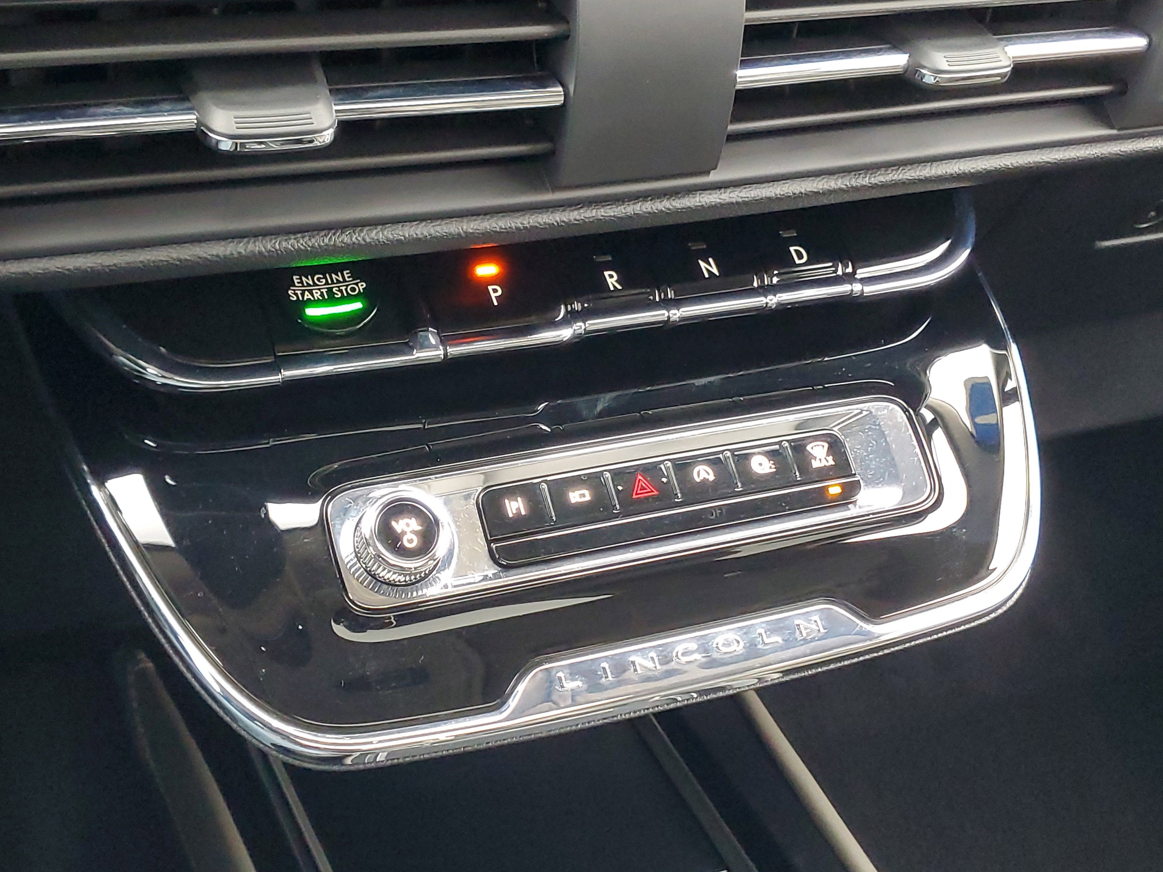 2023 Lincoln Corsair Standard