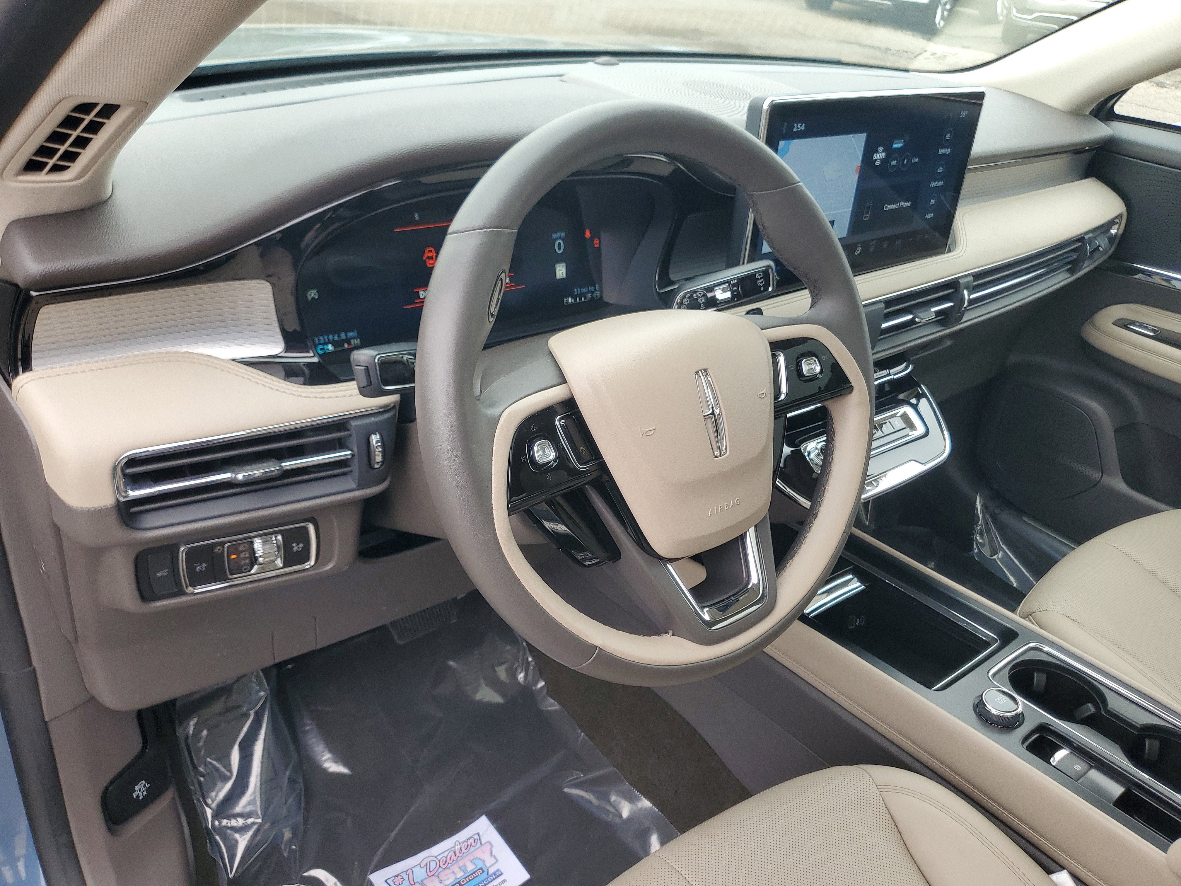 2023 Lincoln Corsair Standard