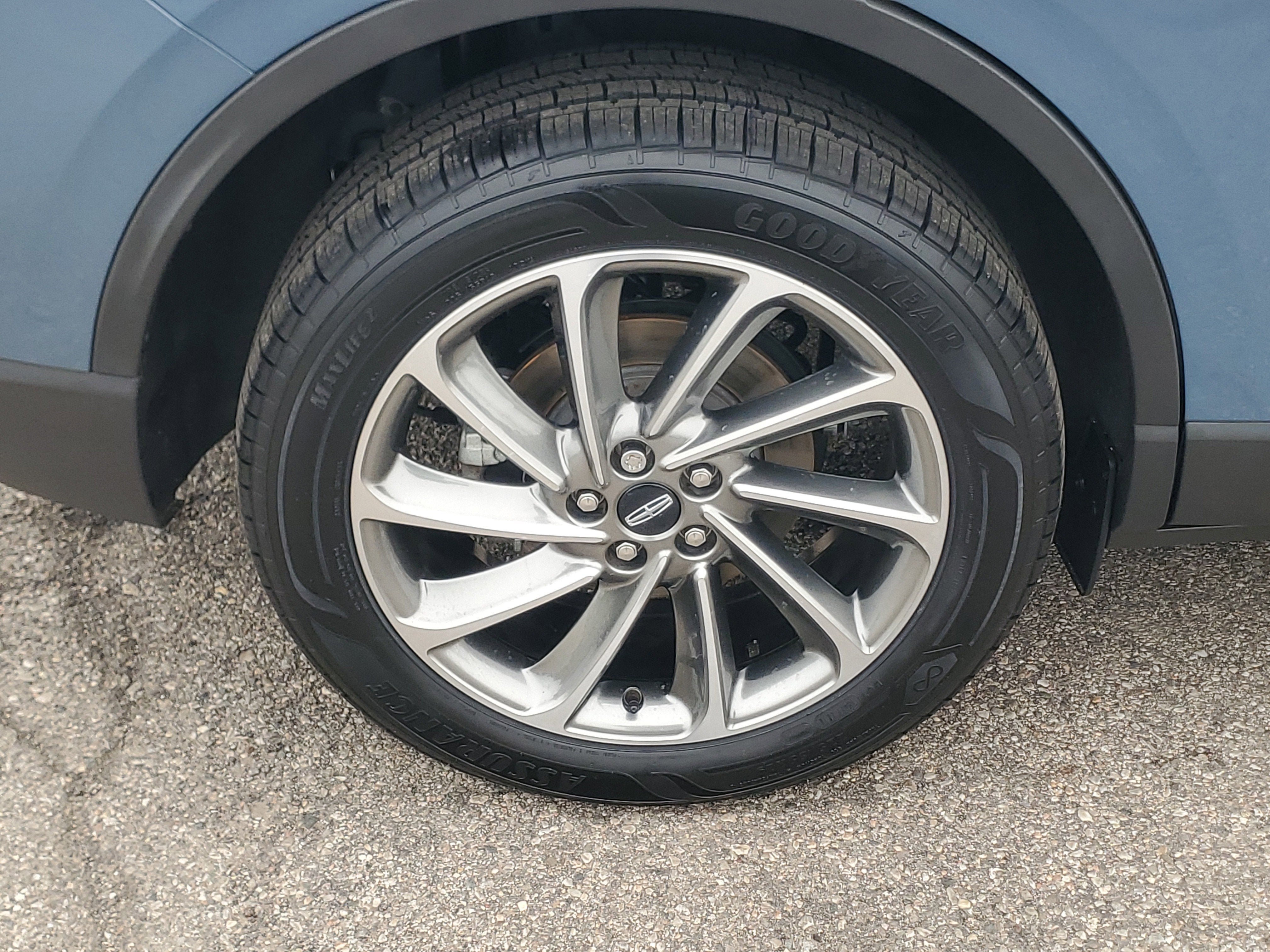 2023 Lincoln Corsair Standard