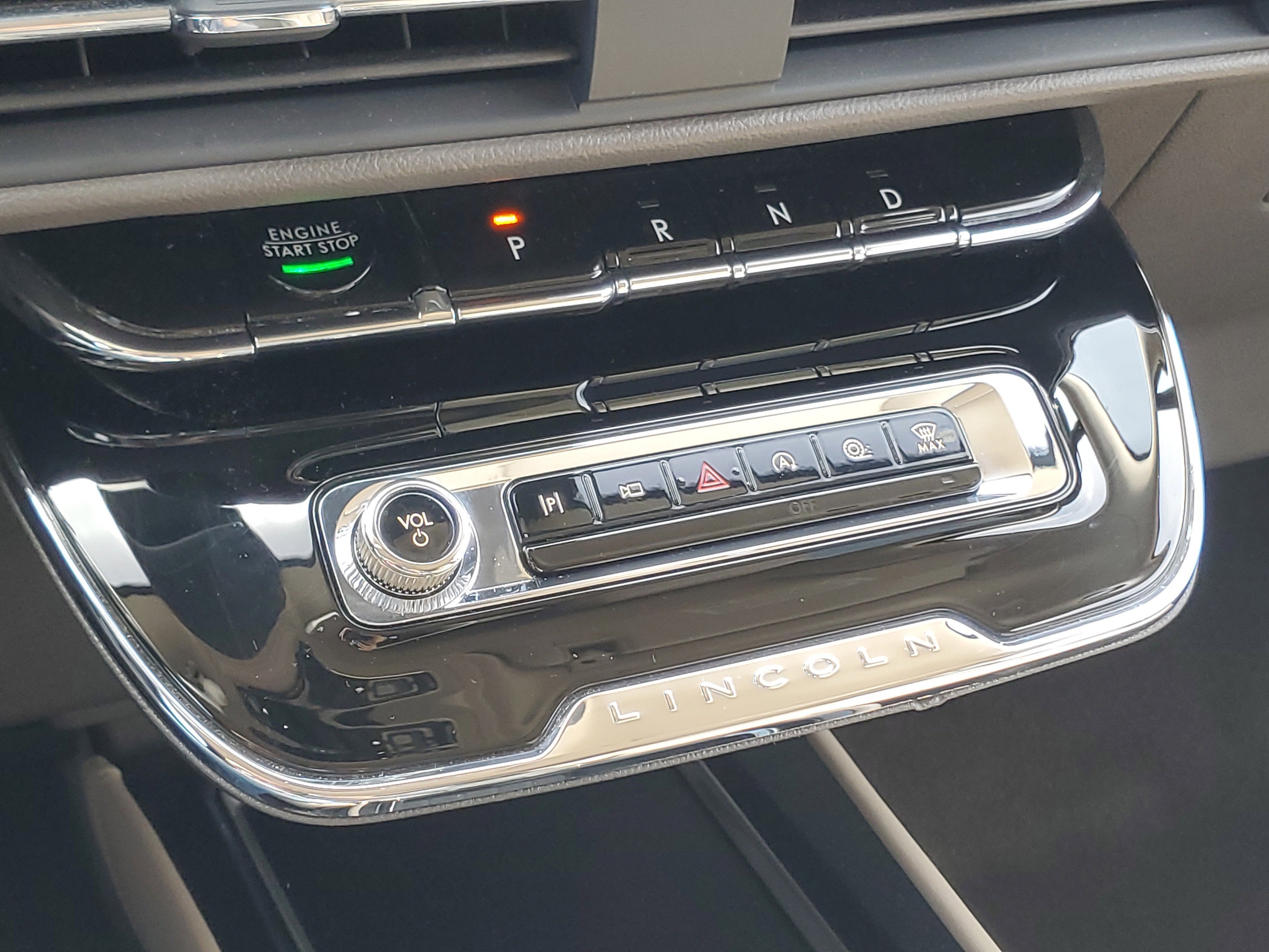 2023 Lincoln Corsair Standard