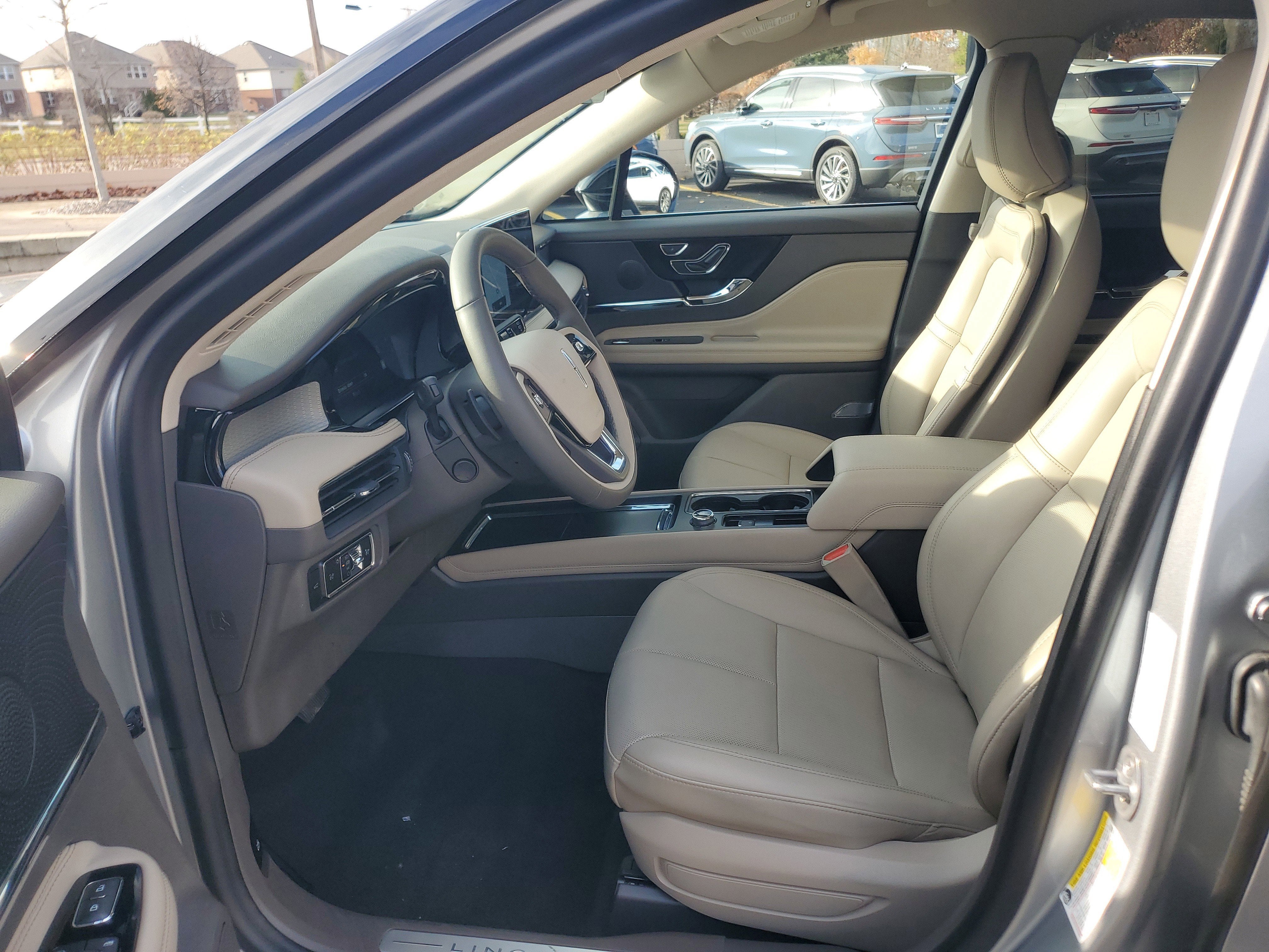 2024 Lincoln Corsair Premiere