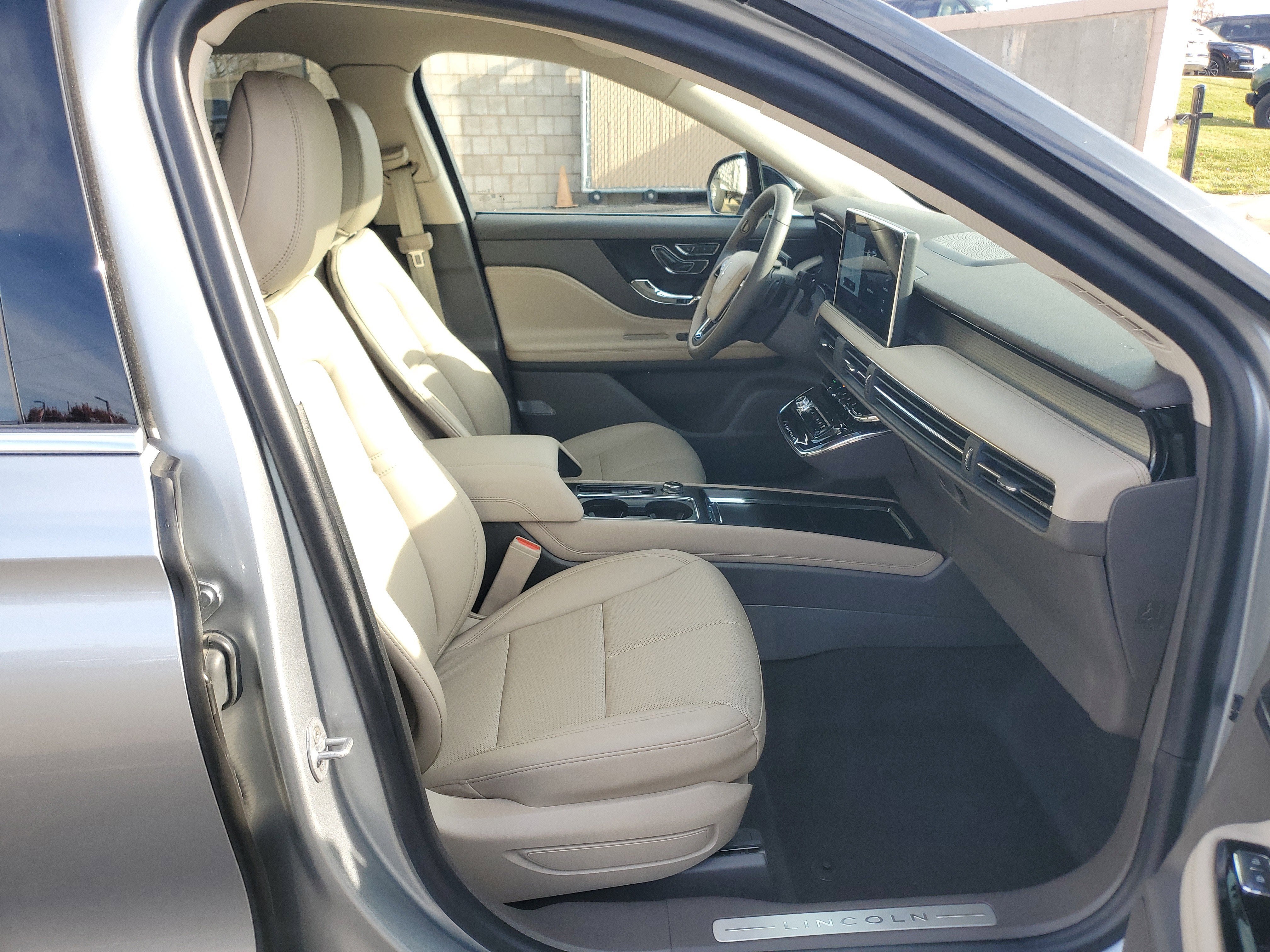 2024 Lincoln Corsair Premiere