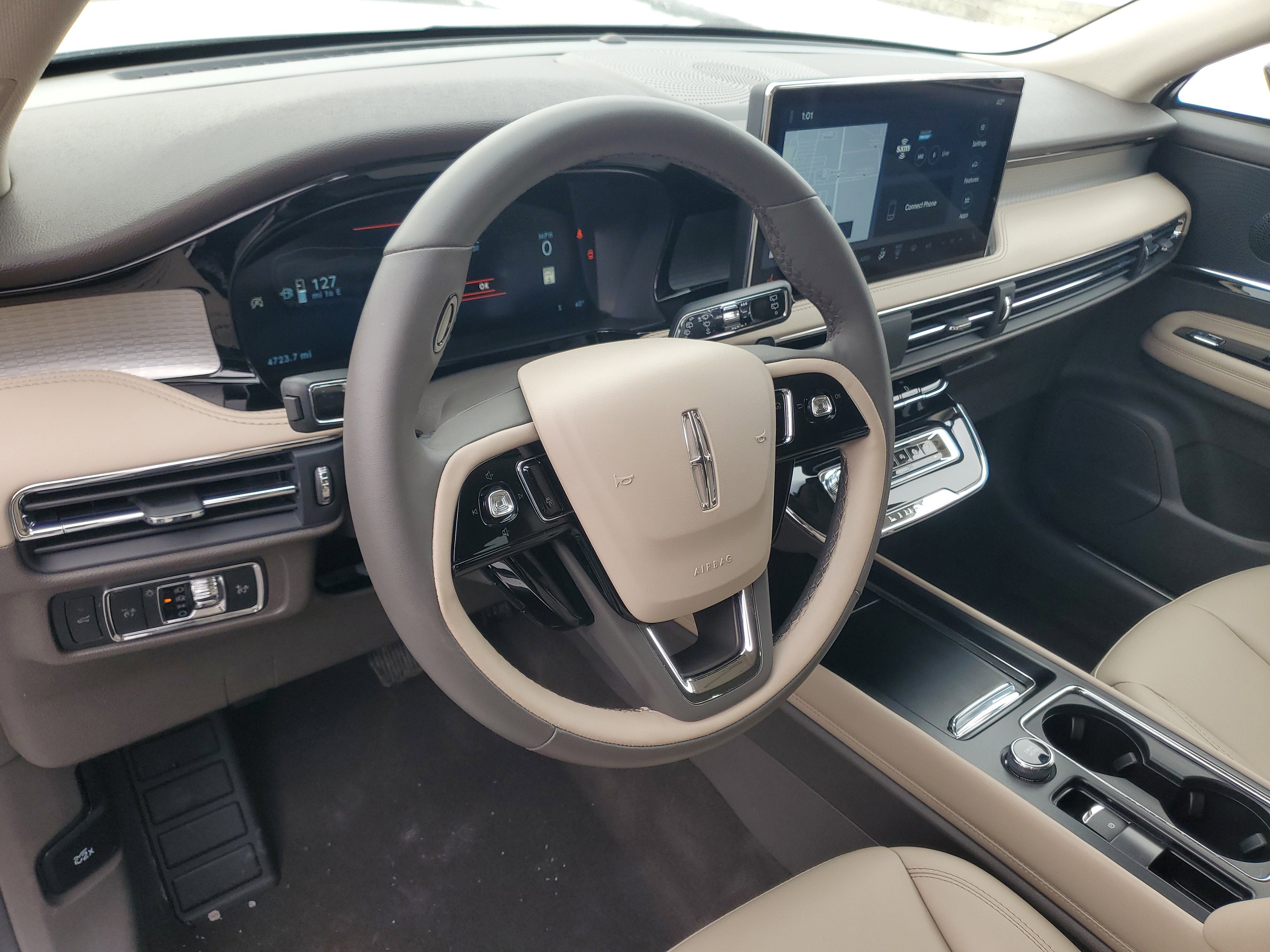 2024 Lincoln Corsair Premiere