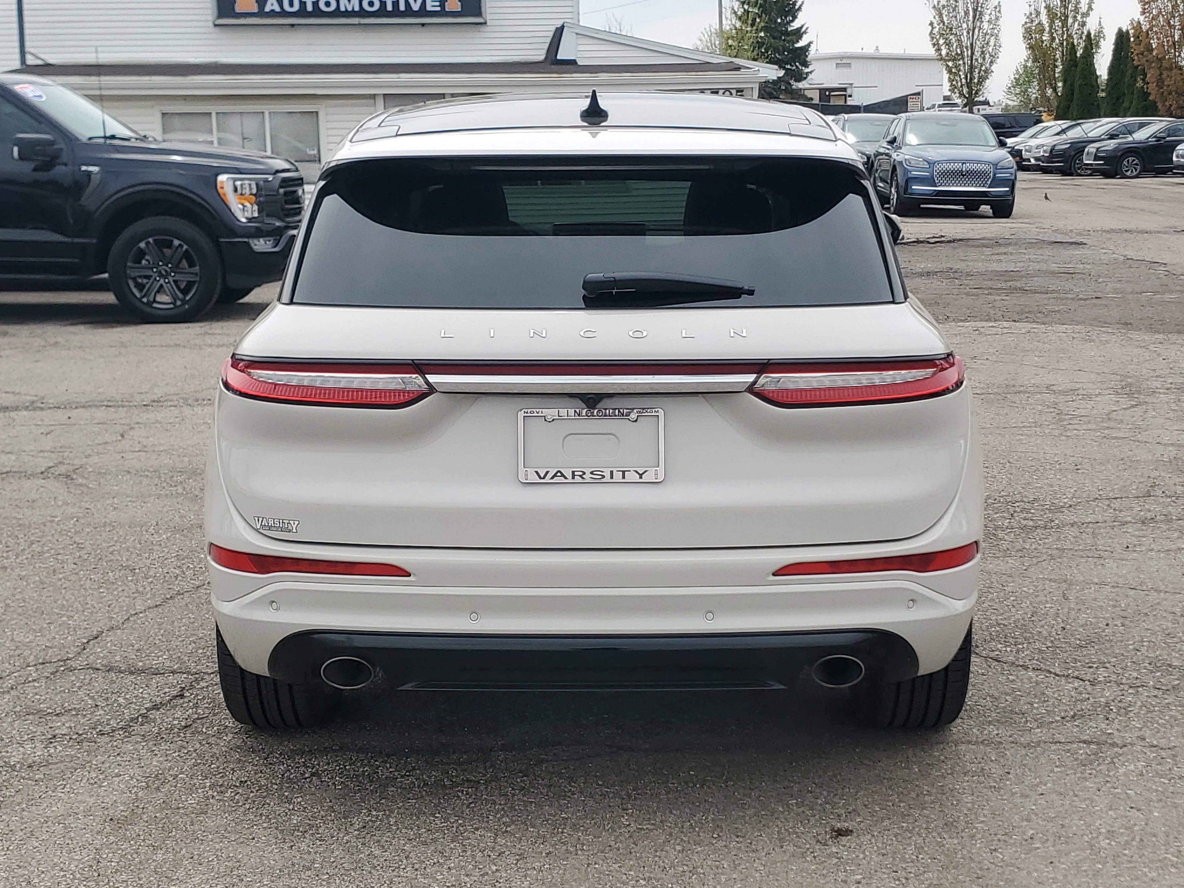 2024 Lincoln Corsair Premiere