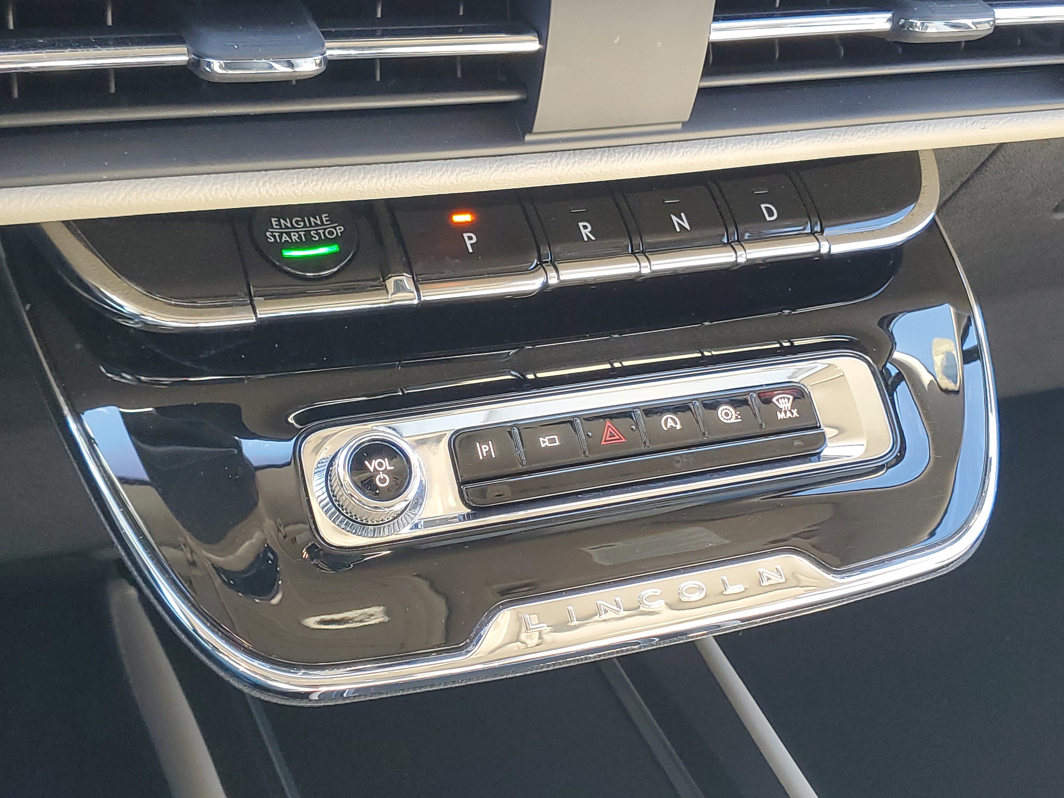 2025 Lincoln Corsair Premiere