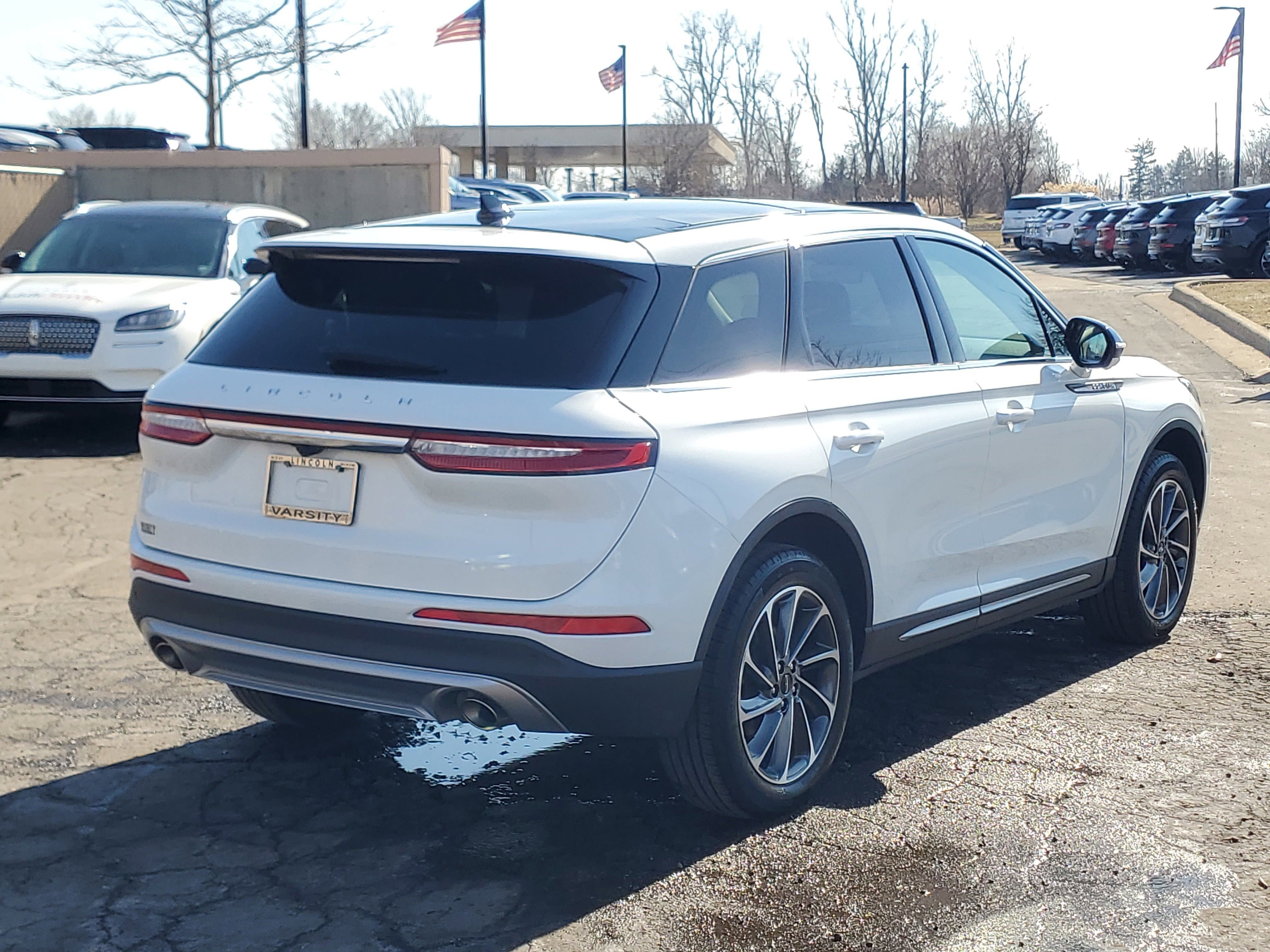 2023 Lincoln Corsair Standard