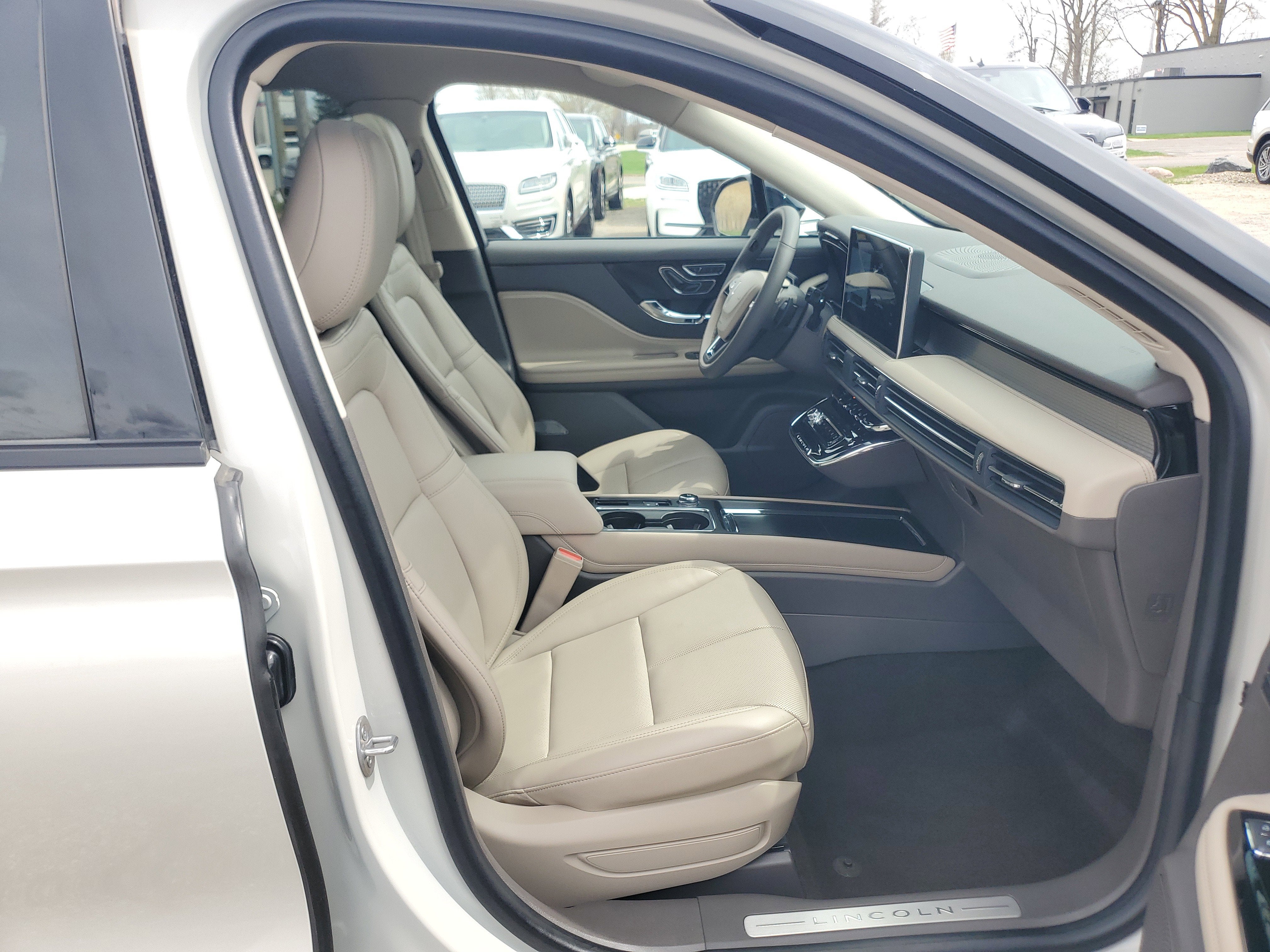 2024 Lincoln Corsair Premiere