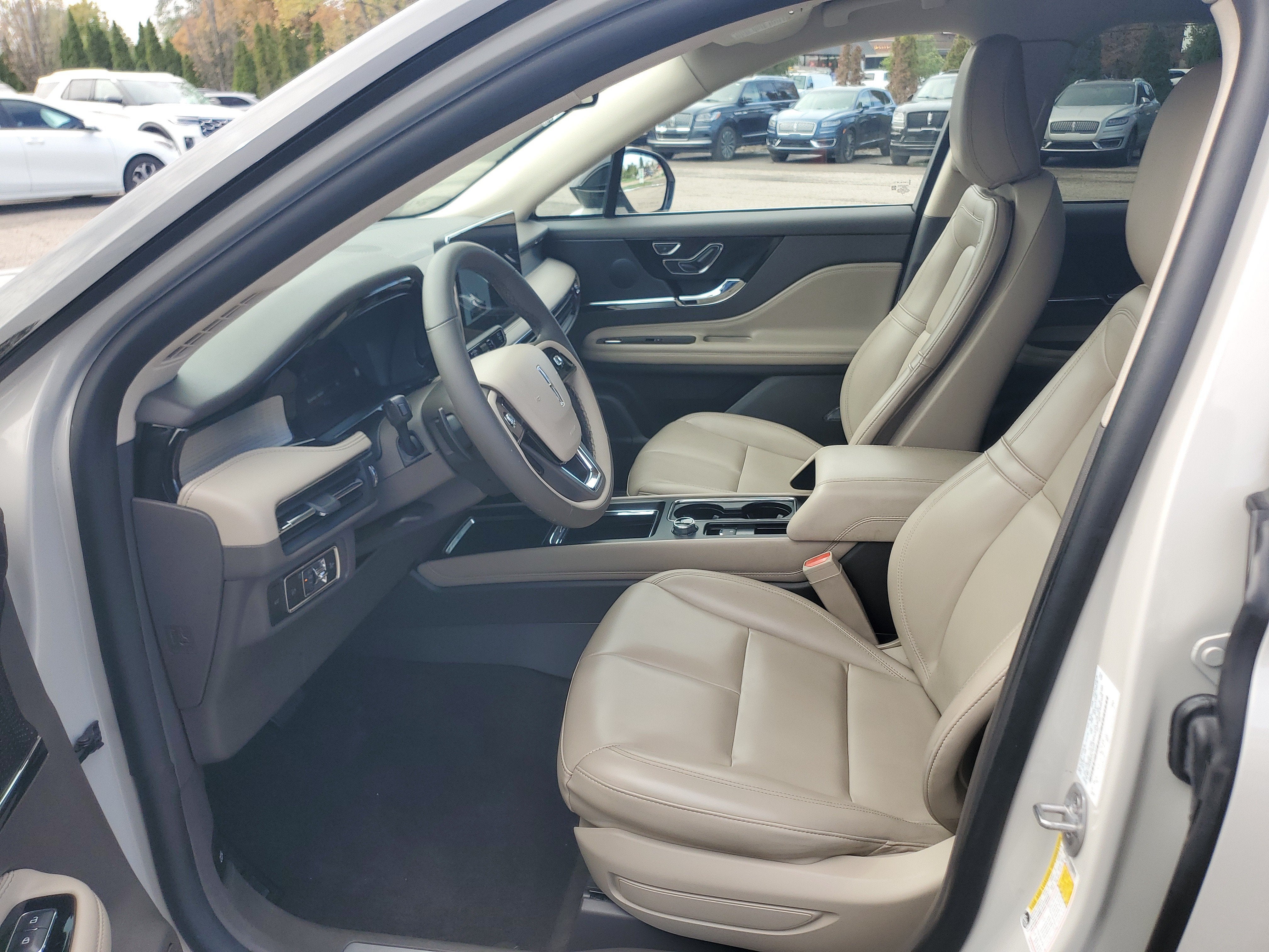 2024 Lincoln Corsair Premiere