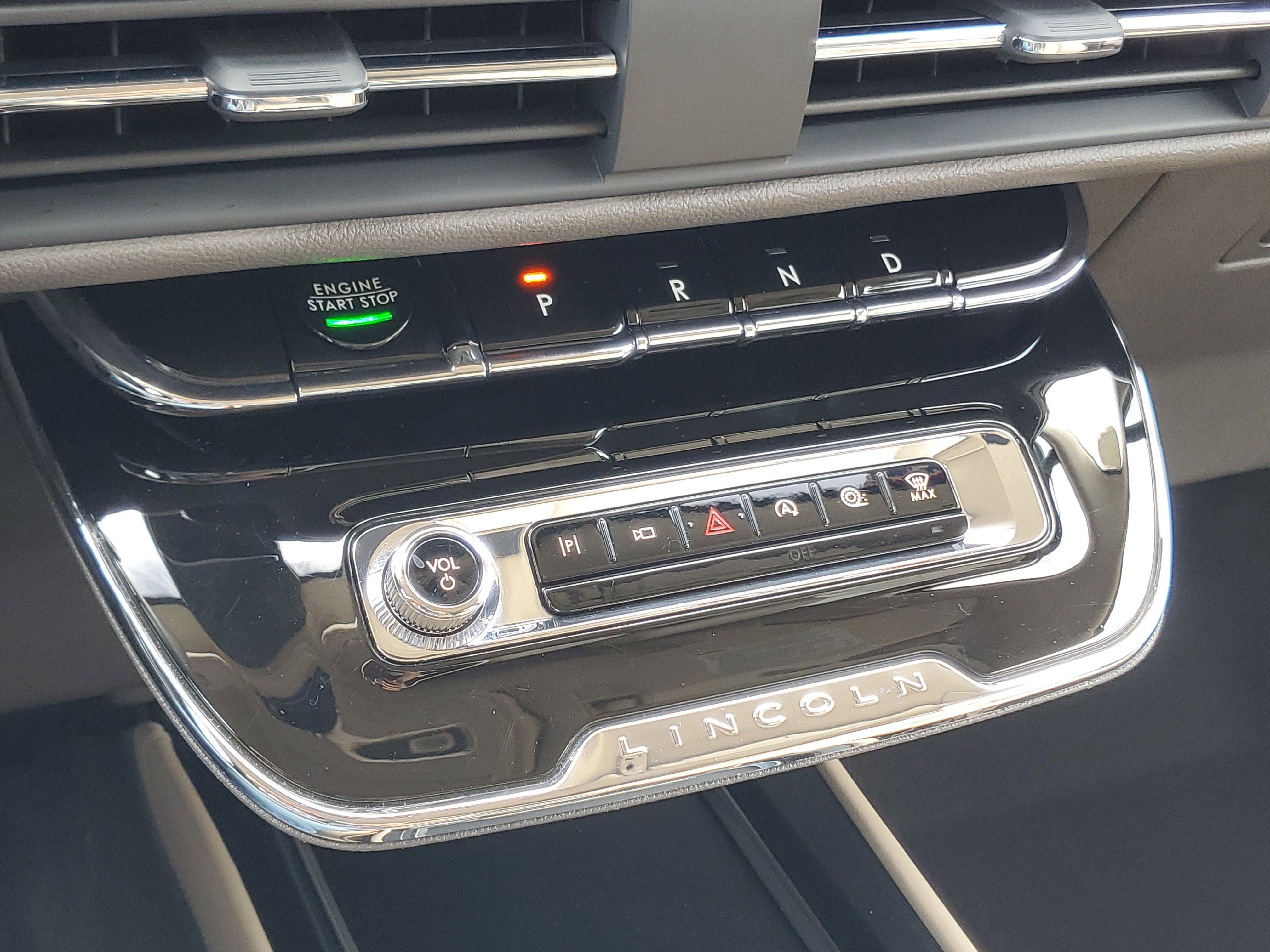 2024 Lincoln Corsair Premiere