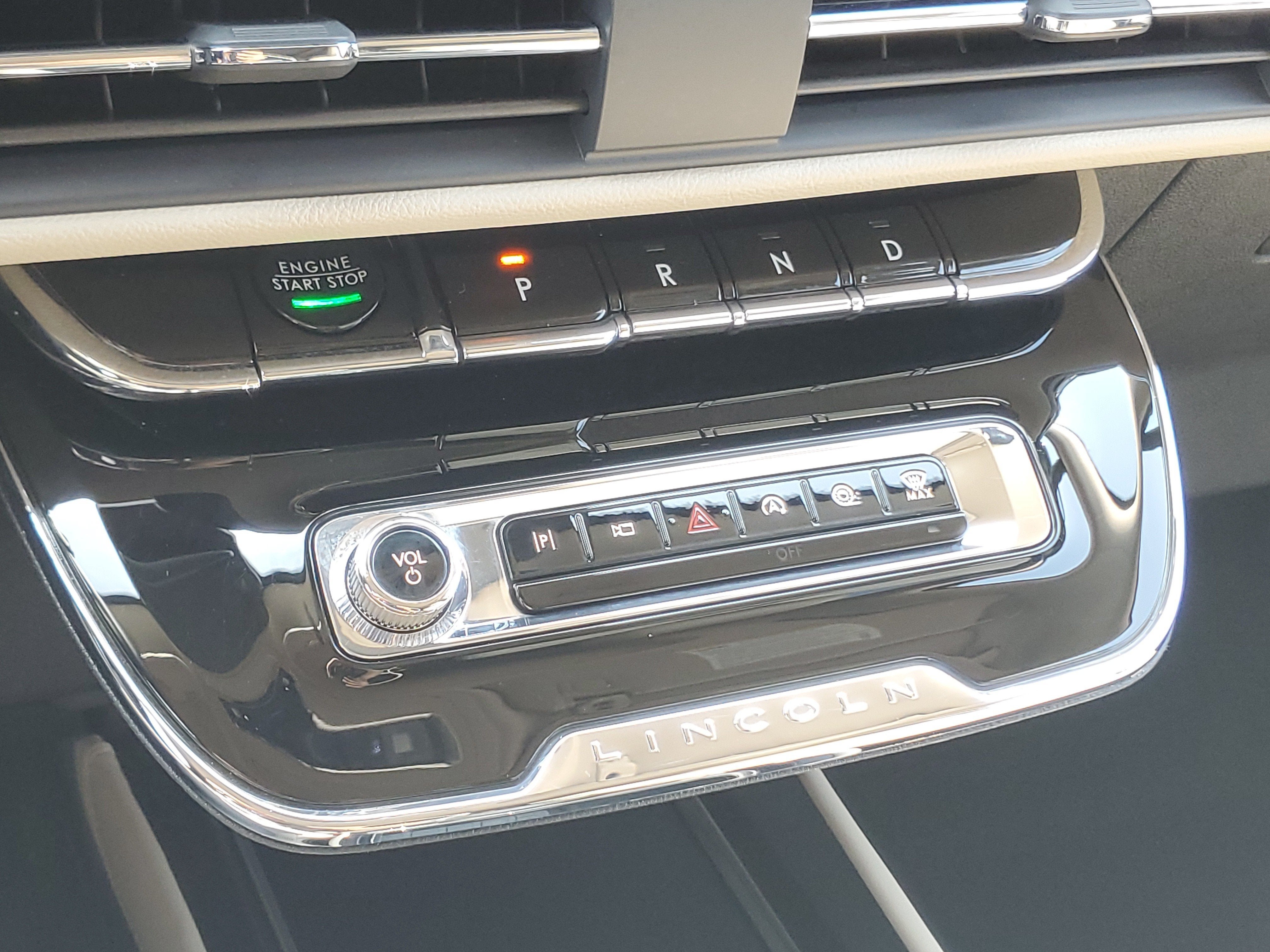 2025 Lincoln Corsair Premiere