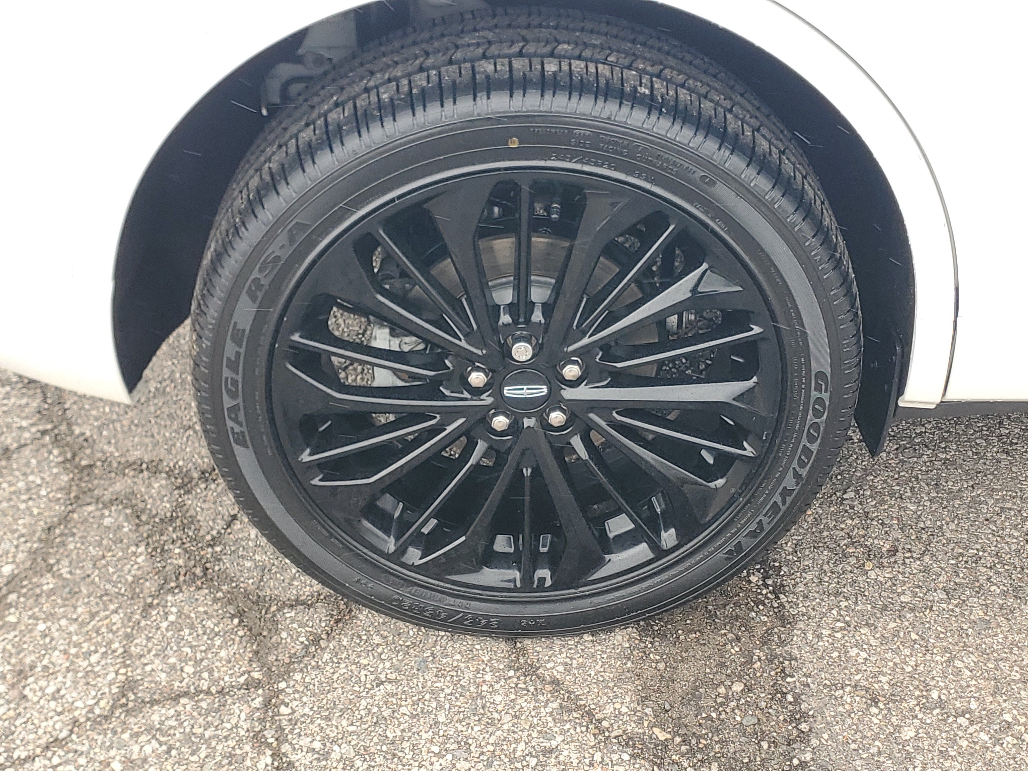 2023 Lincoln Corsair Standard