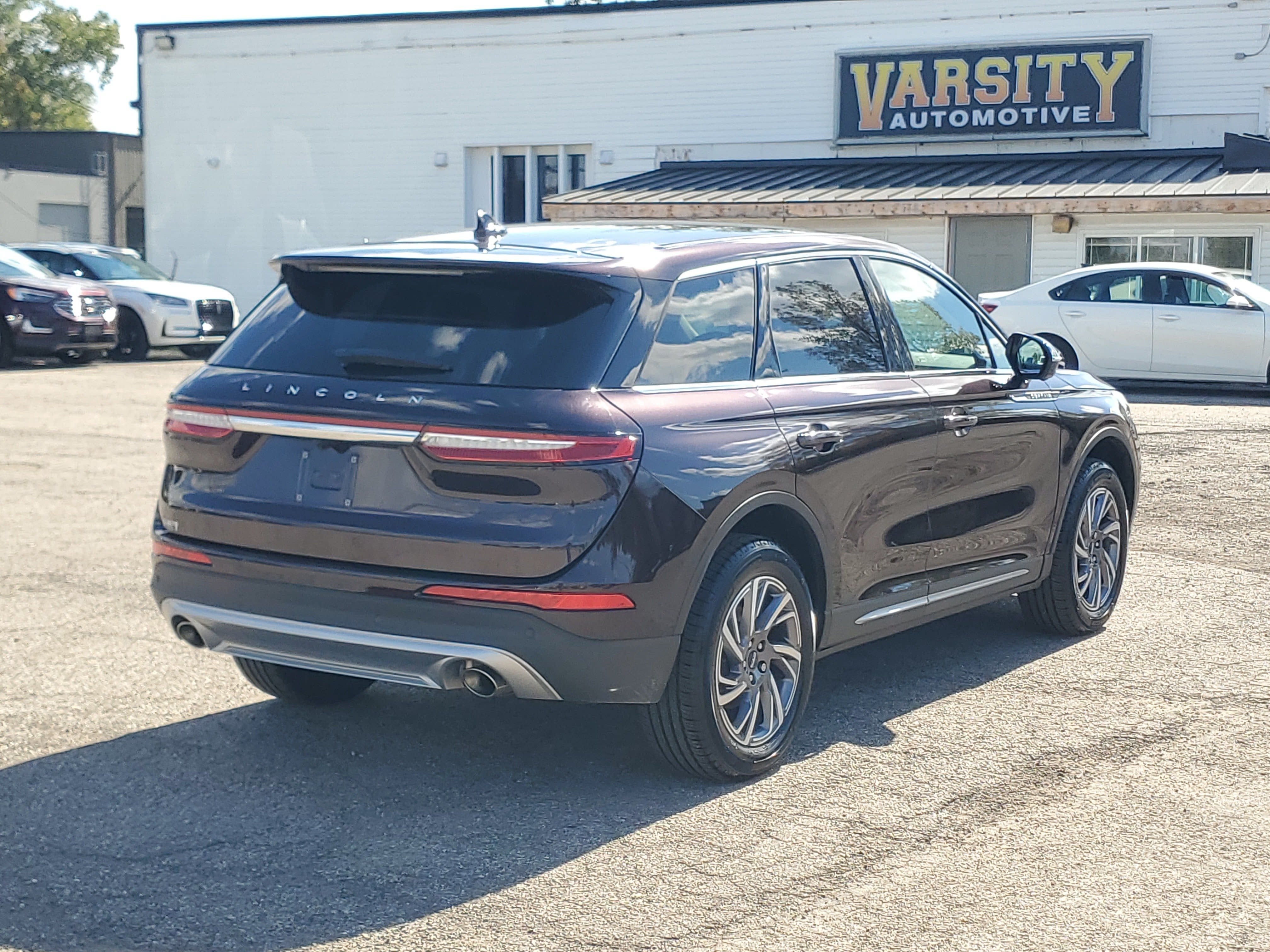 2023 Lincoln Corsair Standard