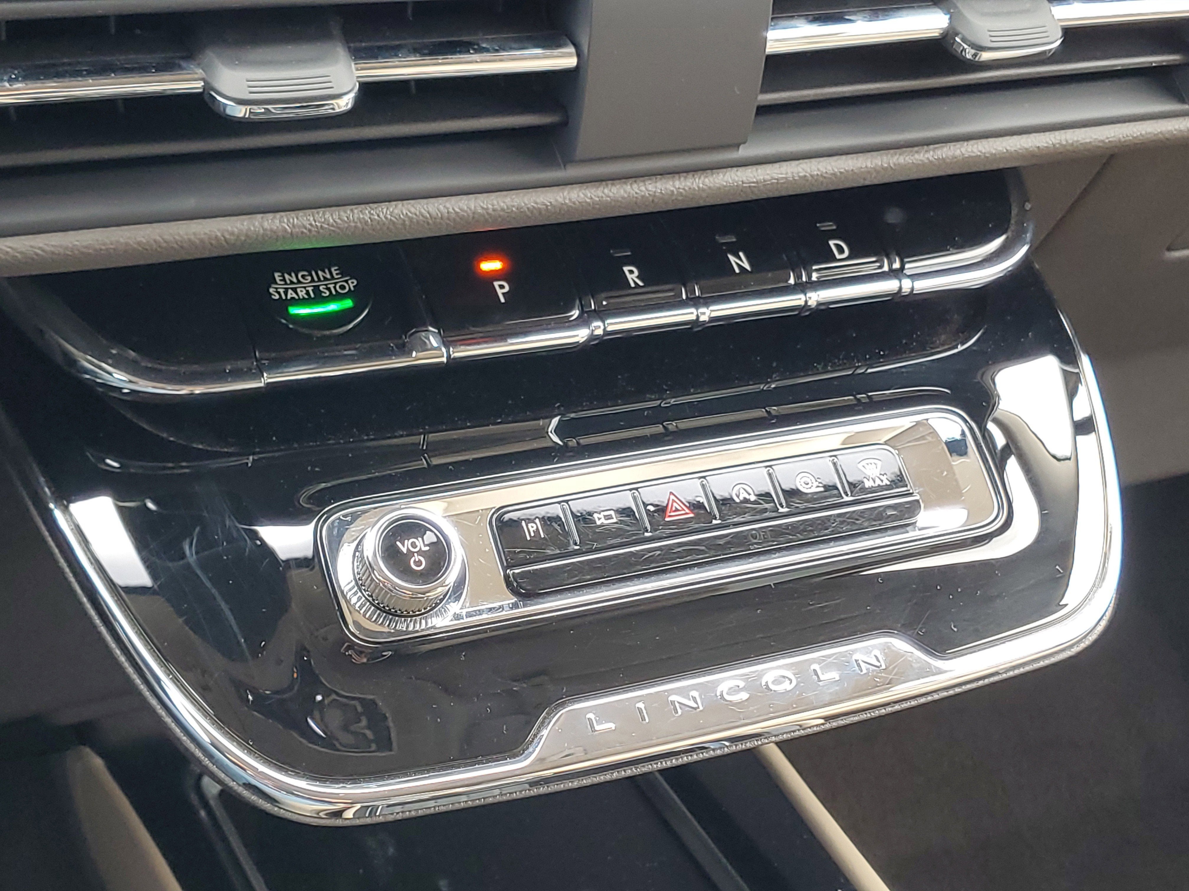 2023 Lincoln Corsair Standard