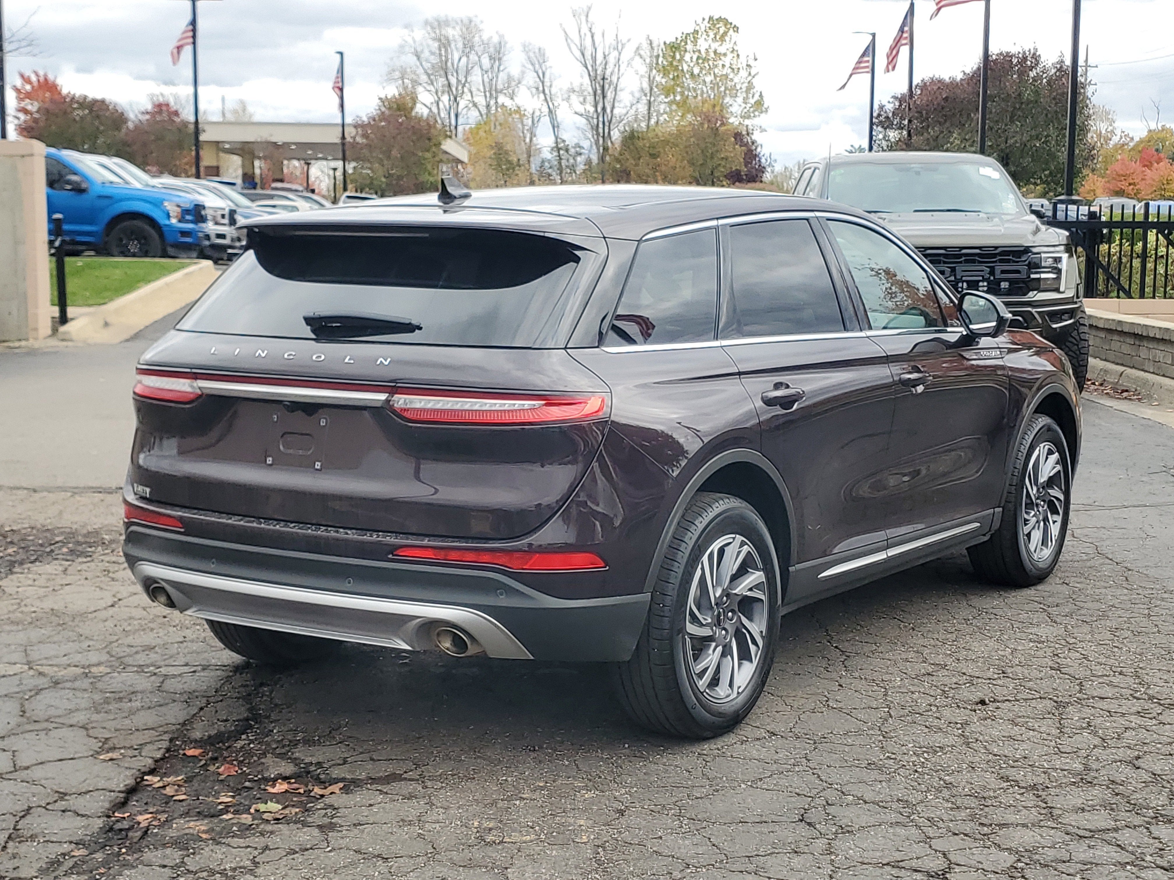 2023 Lincoln Corsair Standard